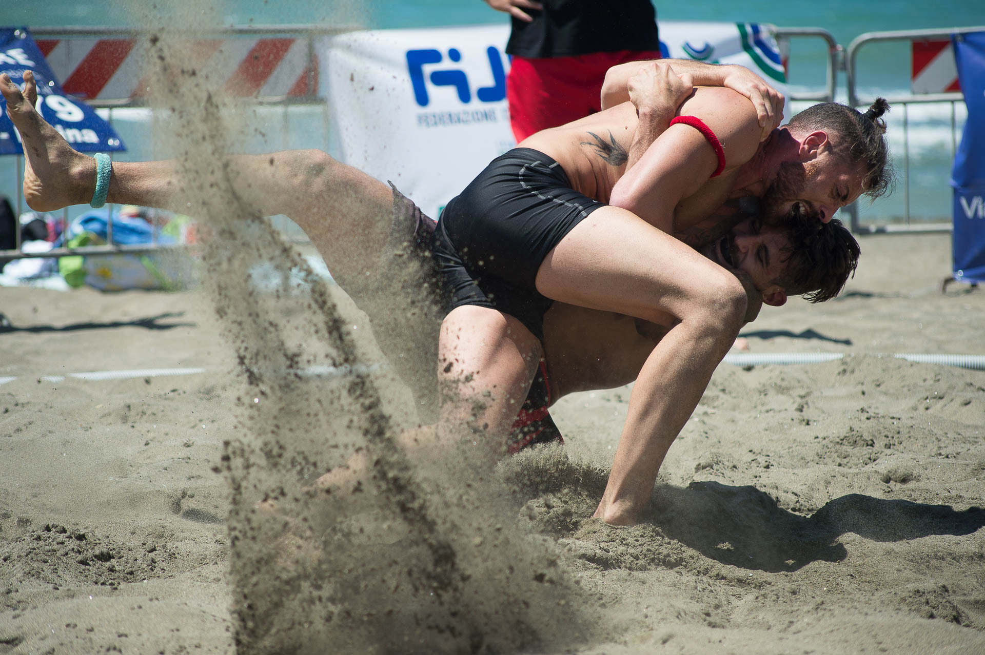 Nikon Df + AF Nikkor 70-210mm f/4-5.6 sample photo. Wrestling photography