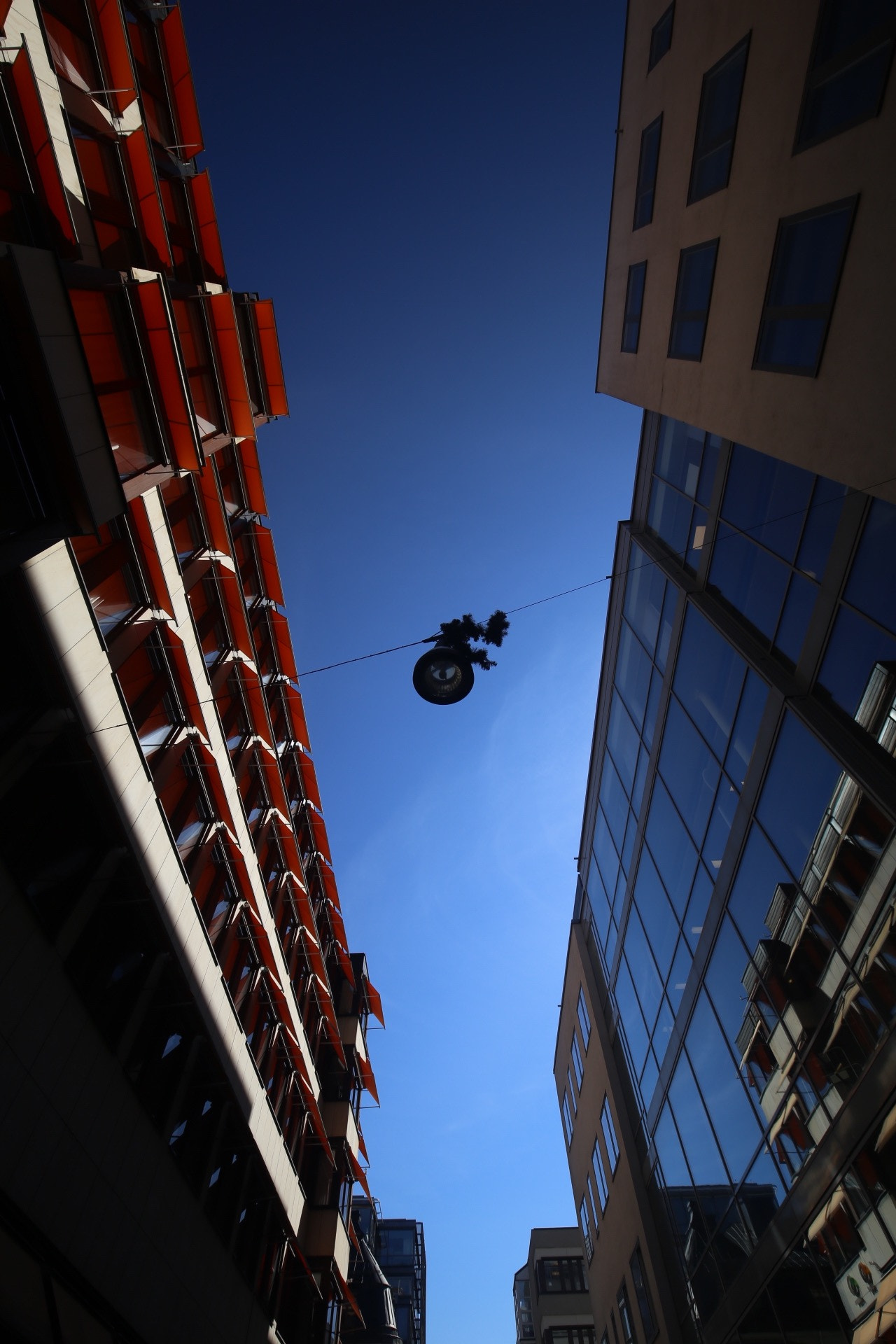 Canon EF 16-35mm F4L IS USM sample photo. Where ist your christmas decoration? photography