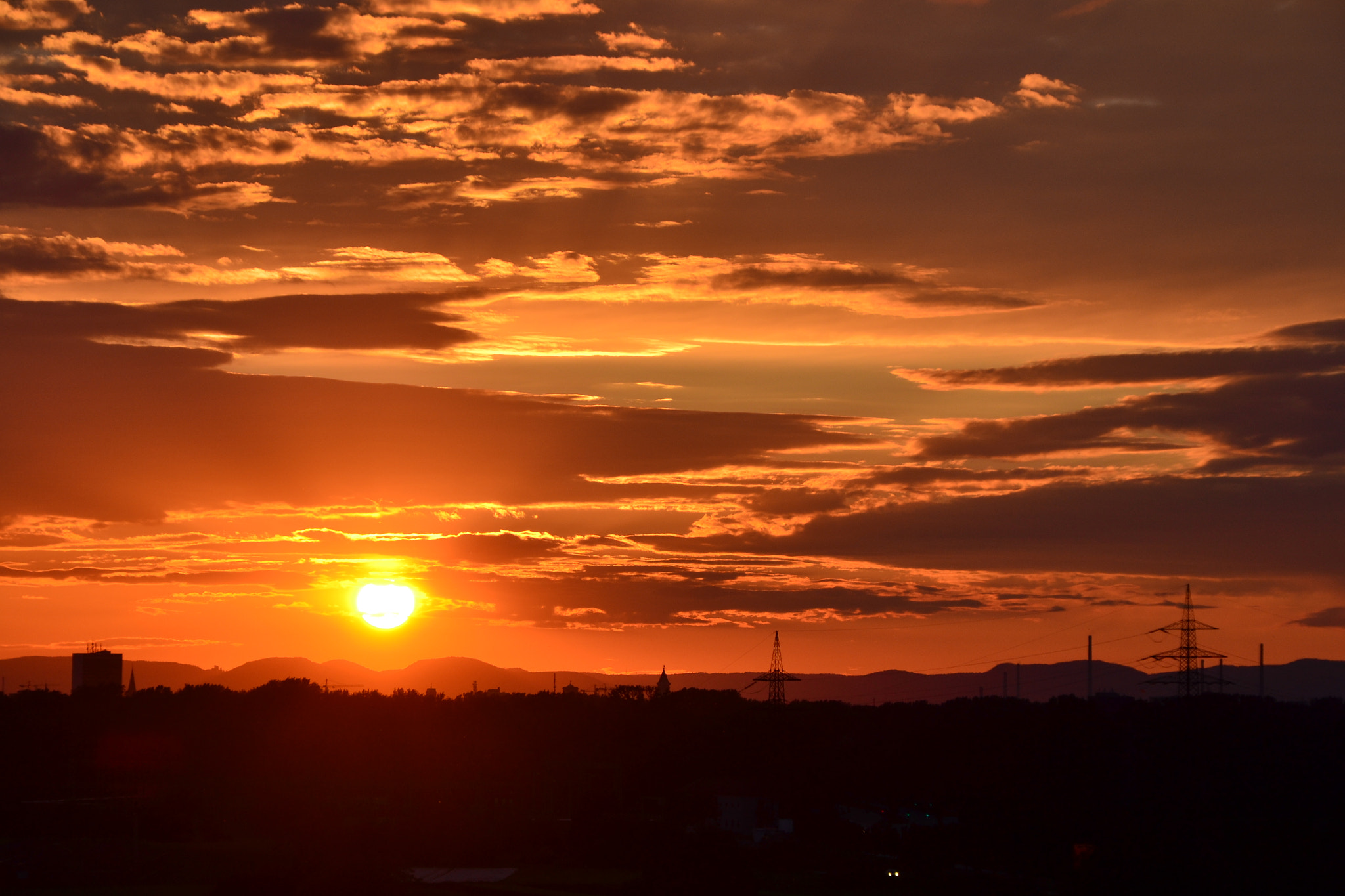 Nikon D3100 + Sigma 18-200mm F3.5-6.3 DC OS HSM sample photo. Sunset in this evening photography