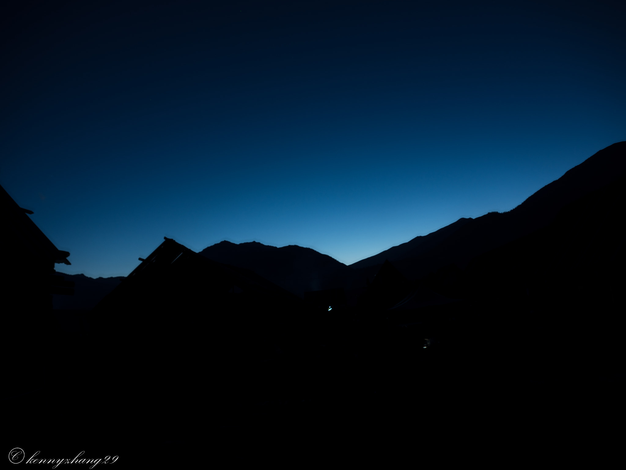 OLYMPUS M.12-50mm F3.5-6.3 sample photo. Bule photography