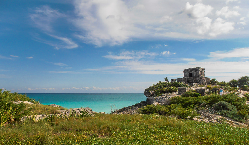 Olympus VR310,D720 sample photo. Tulum photography