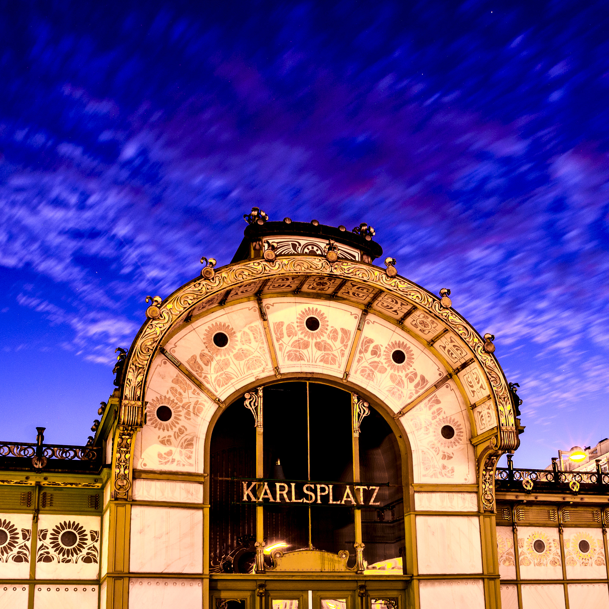 Nikon D610 + Nikon AF Nikkor 20mm F2.8D sample photo. Karlsplatz otto wagner station photography