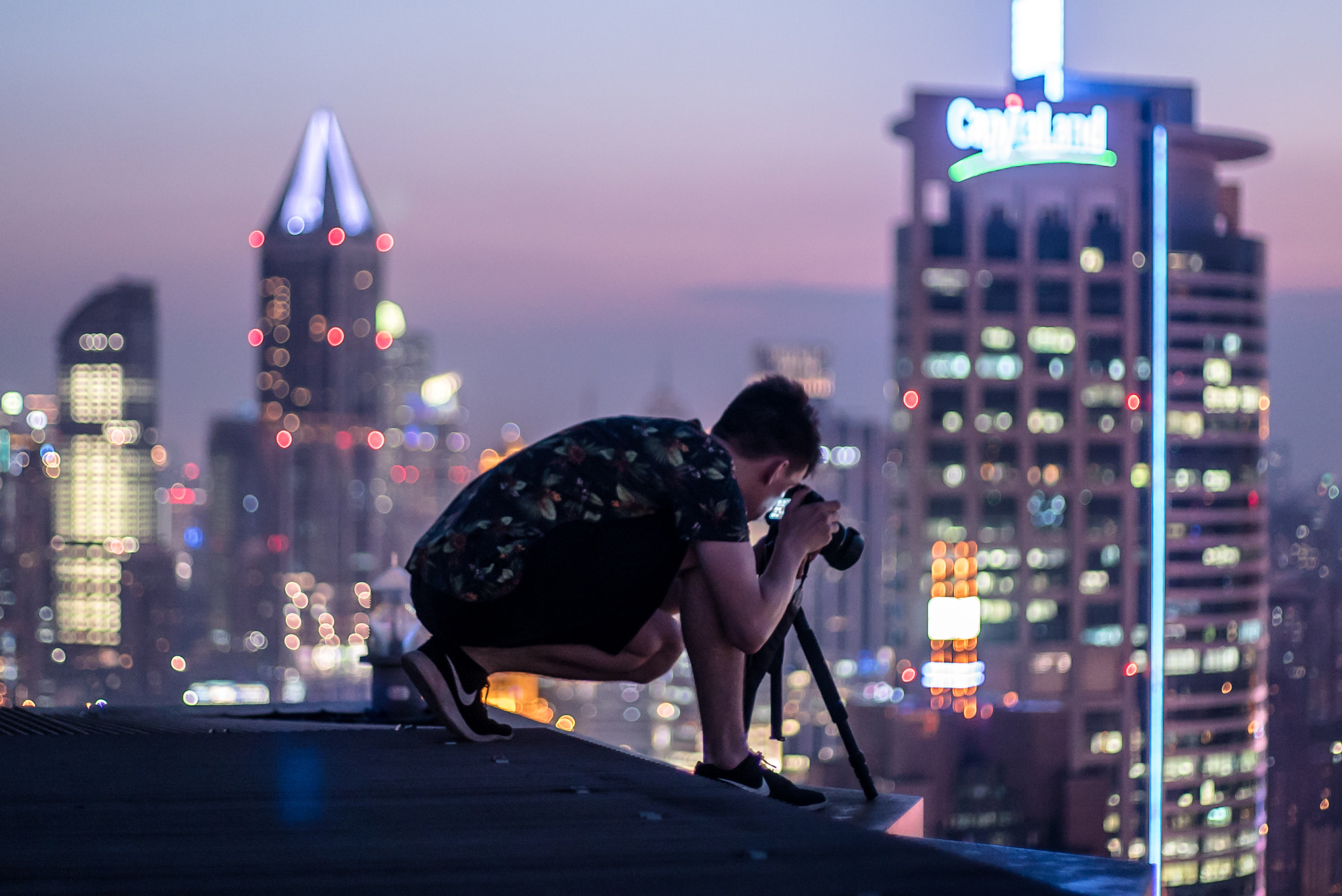 Sony a7S II + Sony DT 50mm F1.8 SAM sample photo. Purple wave photography