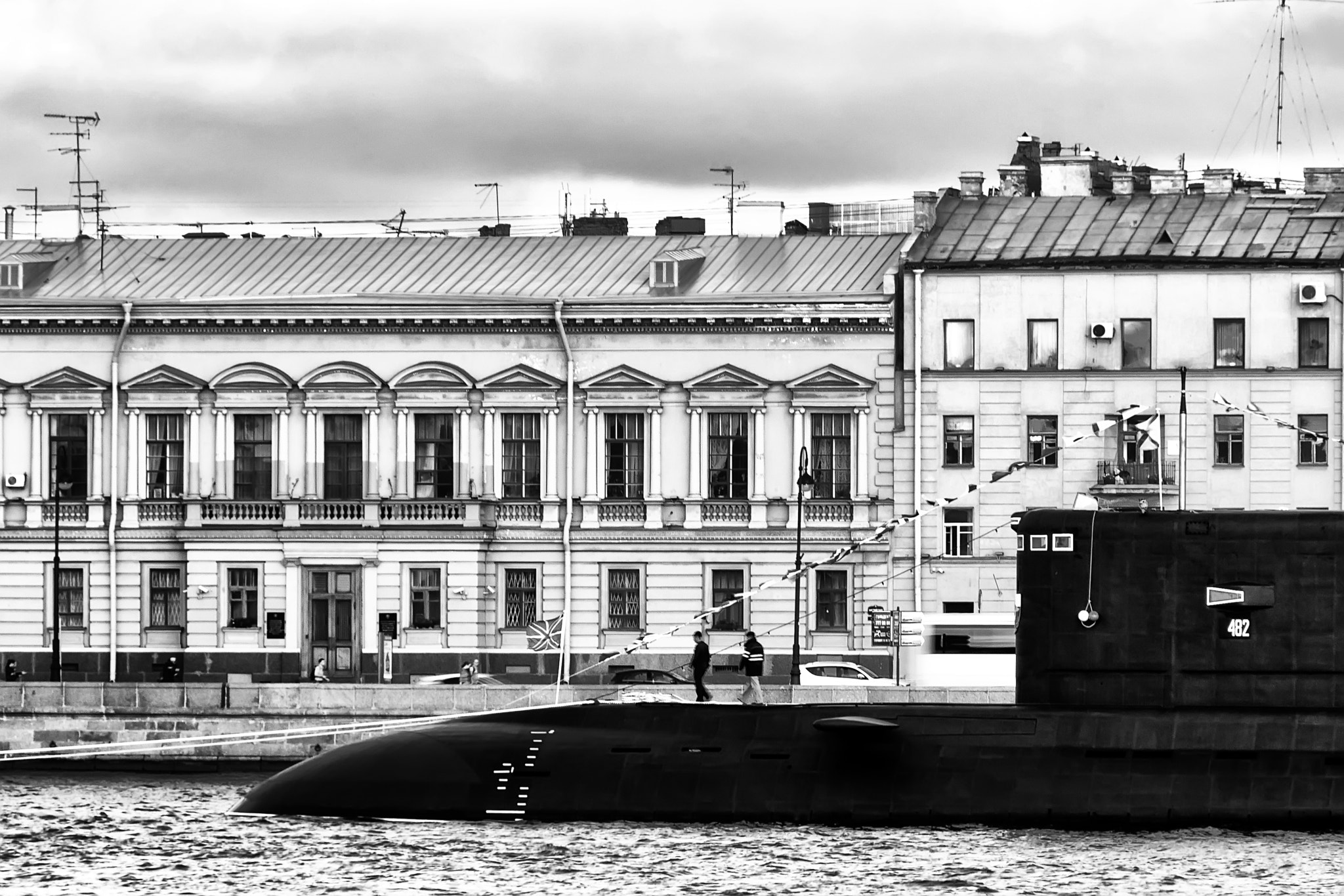 Canon EOS 600D (Rebel EOS T3i / EOS Kiss X5) + Canon TS-E 90mm F2.8 Tilt-Shift sample photo. The boat - Лодка photography