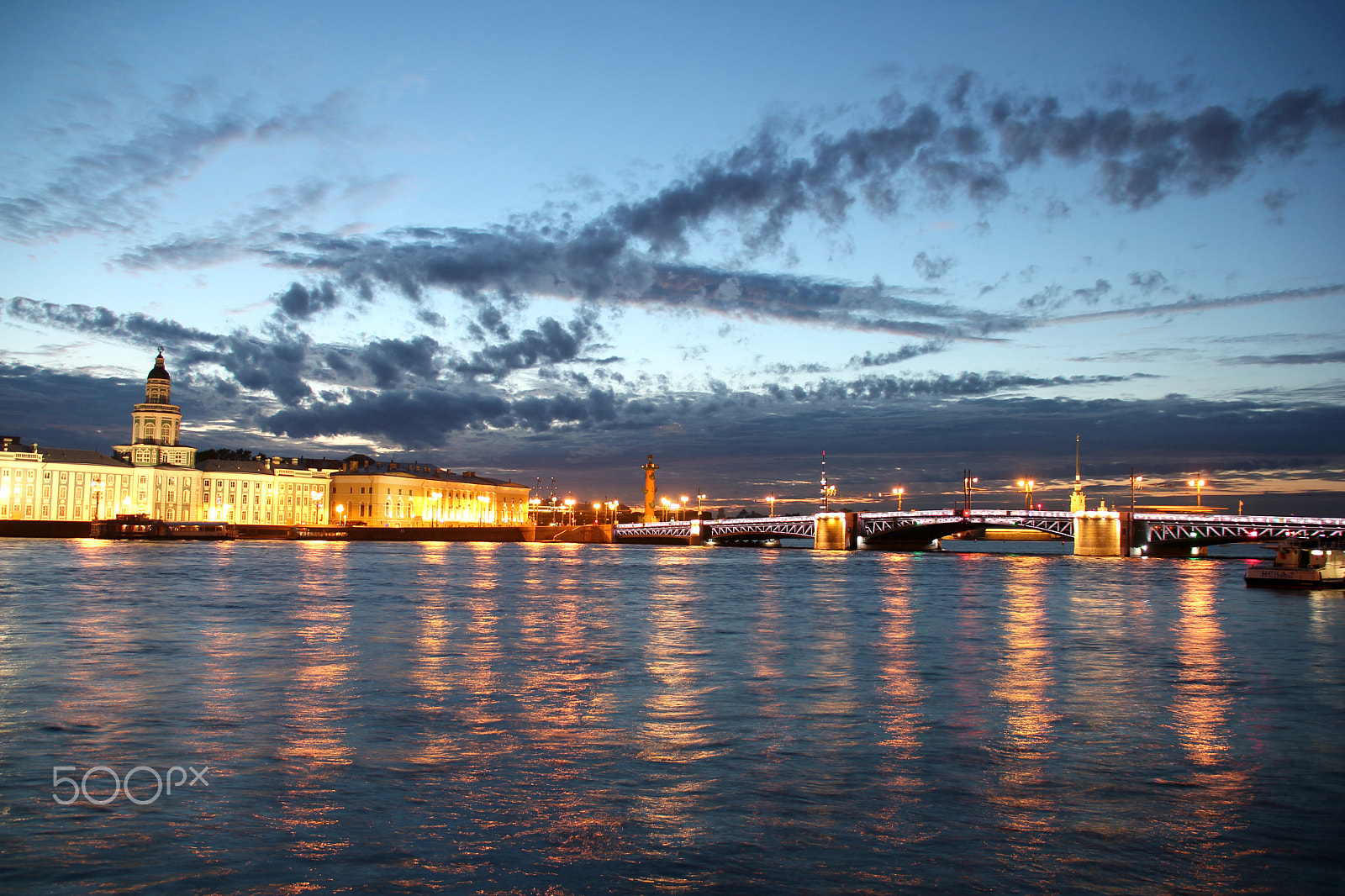 Canon EF 75-300mm F4.0-5.6 IS USM sample photo. Night saint-petersburg photography