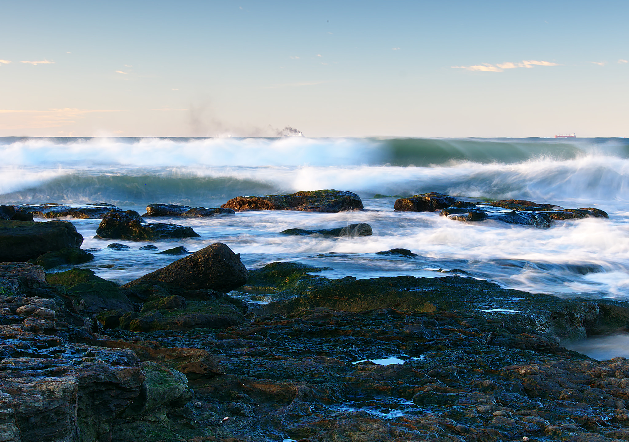 Panasonic Lumix G Vario 14-140mm F3.5-5.6 ASPH Power O.I.S sample photo. Bulli beach photography