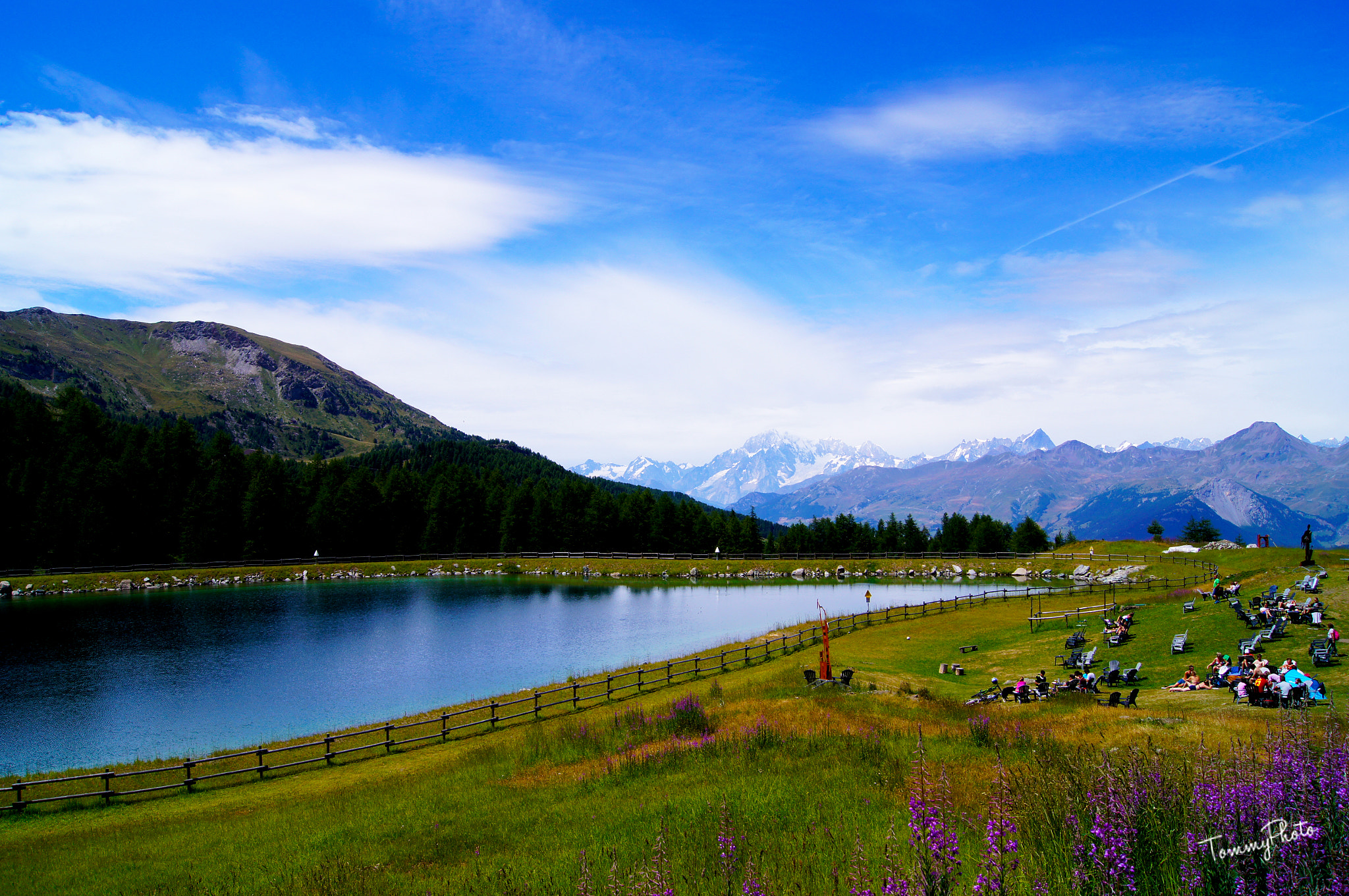 Sony SLT-A35 + Sony DT 18-55mm F3.5-5.6 SAM sample photo. Il rifugio société, con il suo lago. photography