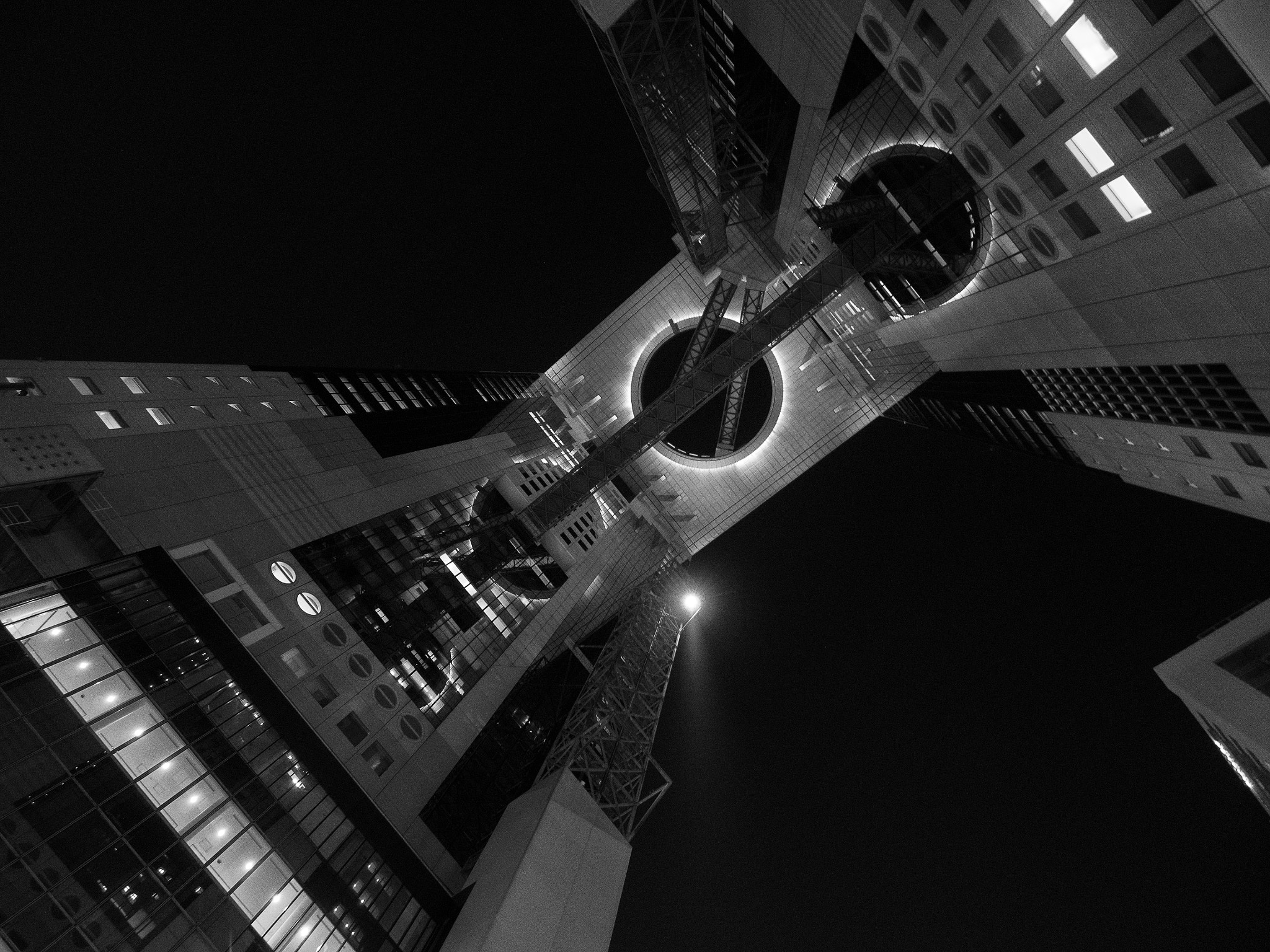 Olympus OM-D E-M1 + OLYMPUS M.9-18mm F4.0-5.6 sample photo. Umeda sky building photography