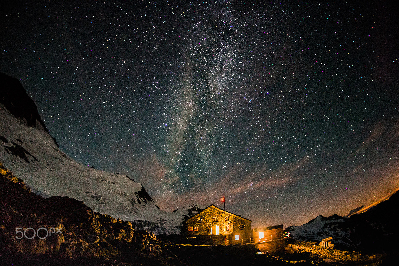 Sony a7R II + Sony 16mm F2.8 Fisheye sample photo. Sac cottage by night photography