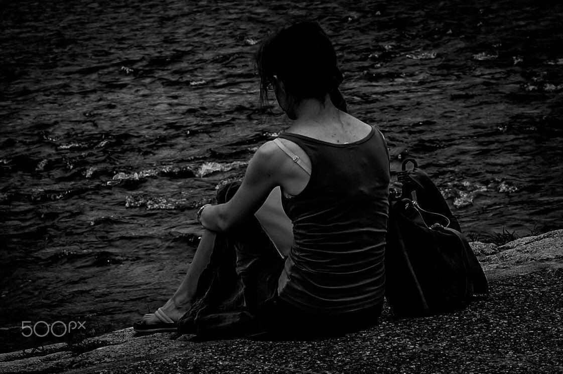 Sony Alpha NEX-5N + E 50mm F1.8 OSS sample photo. Melancholy photography