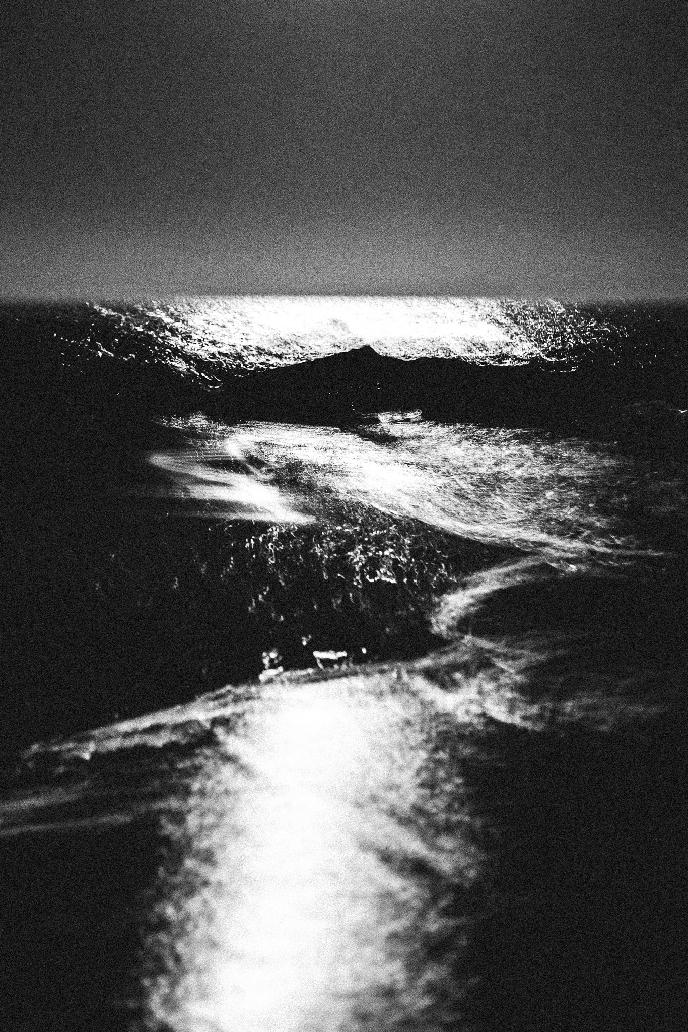 Canon EF 50mm F1.8 II sample photo. Neopan vdark photography
