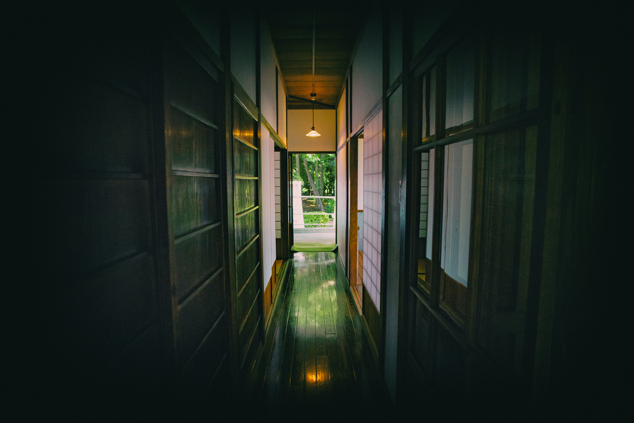 Nikon D800E + AF Nikkor 18mm f/2.8D sample photo. Caretaker photography