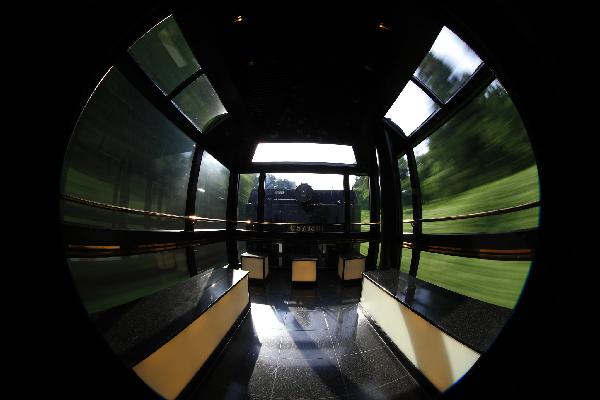 Canon EF 8-15mm F4L Fisheye USM sample photo. 緑の峠を越えて photography