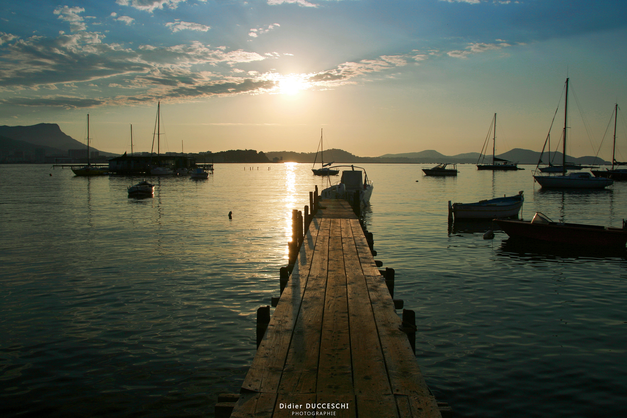 Sigma 18-50mm f/3.5-5.6 DC sample photo. A new day photography
