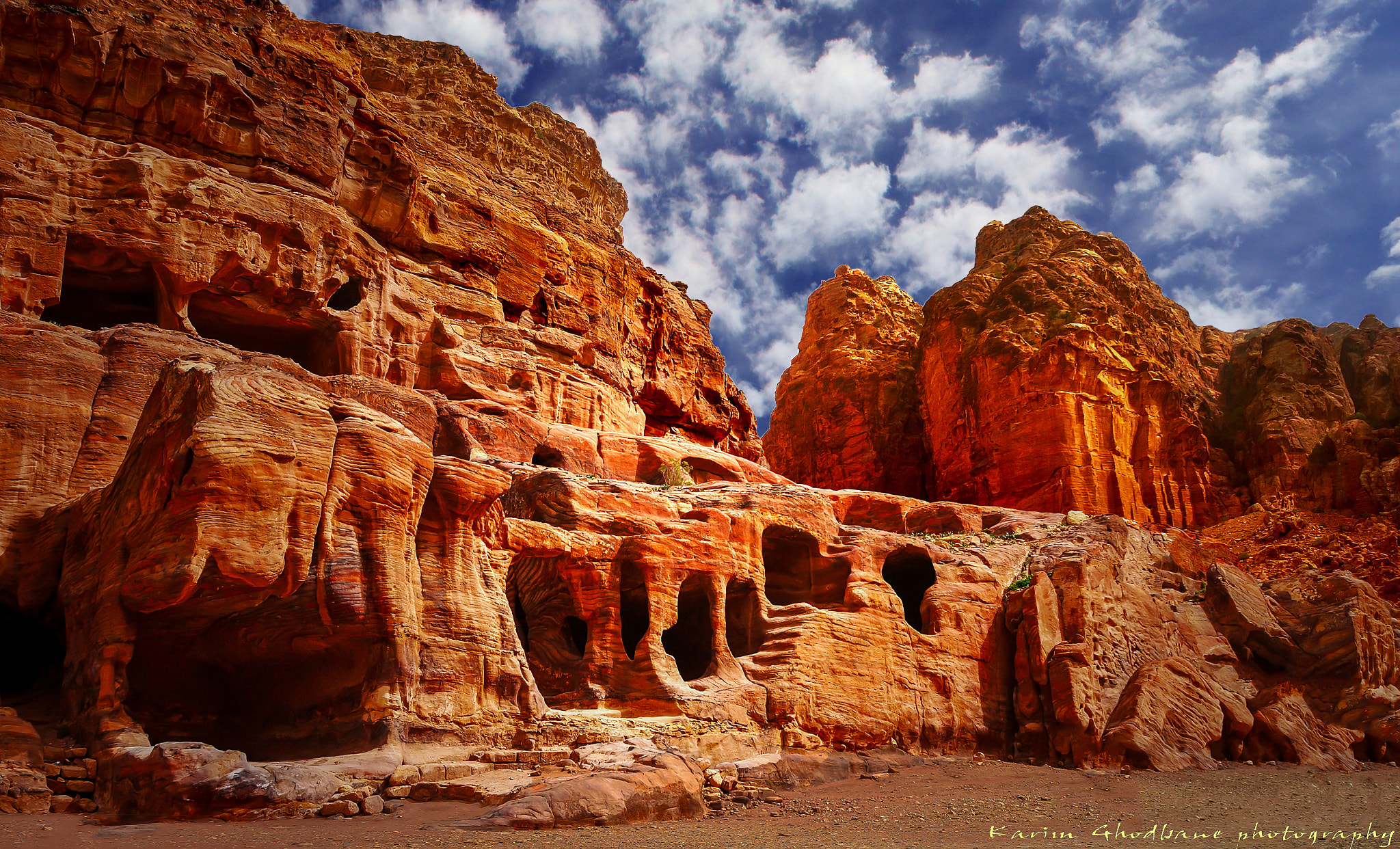 Nikon D7000 + Sigma 24-70mm F2.8 EX DG Macro sample photo. Introducing city of petra by karim ghodbane photography