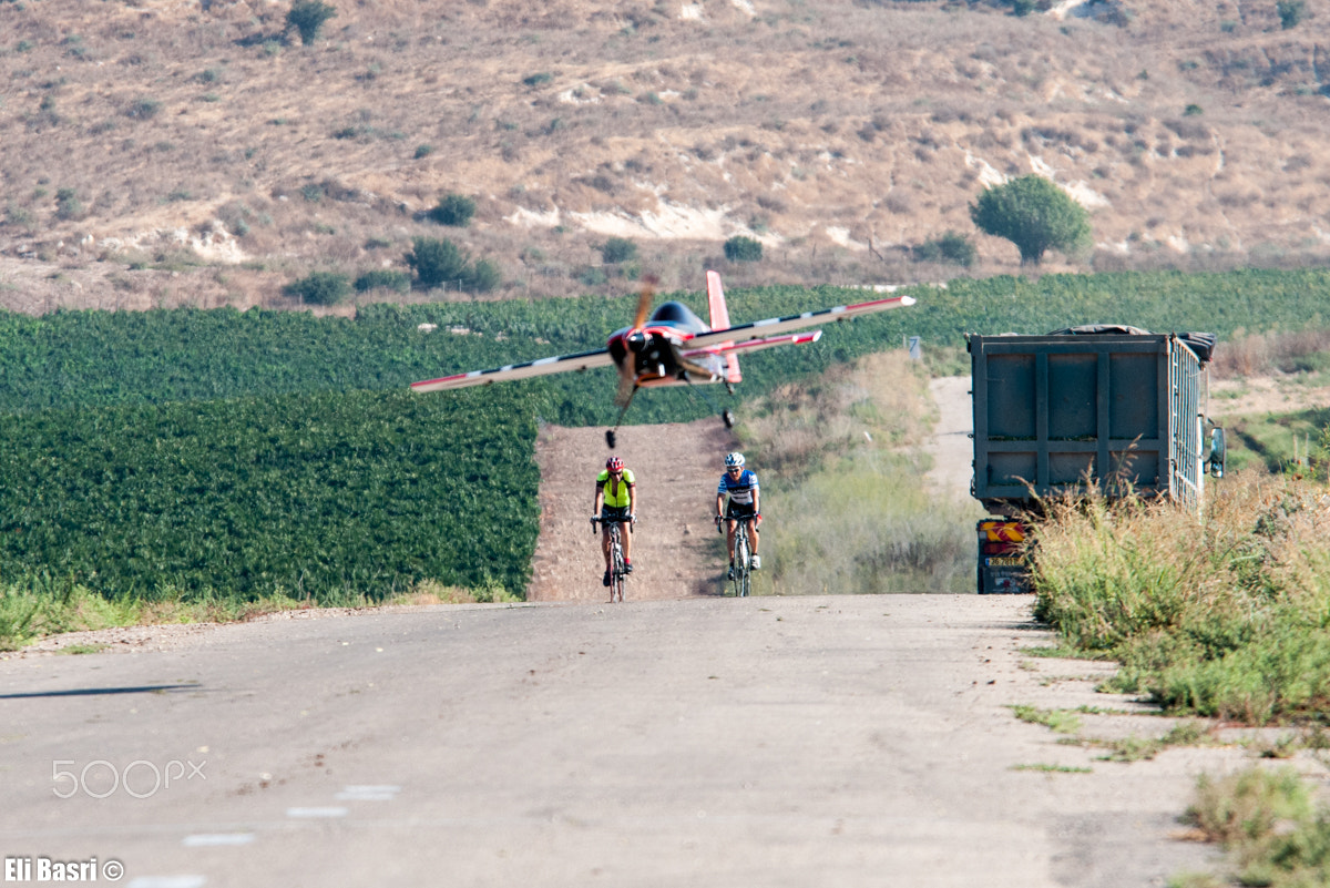 Nikon D300S sample photo. Landing photography