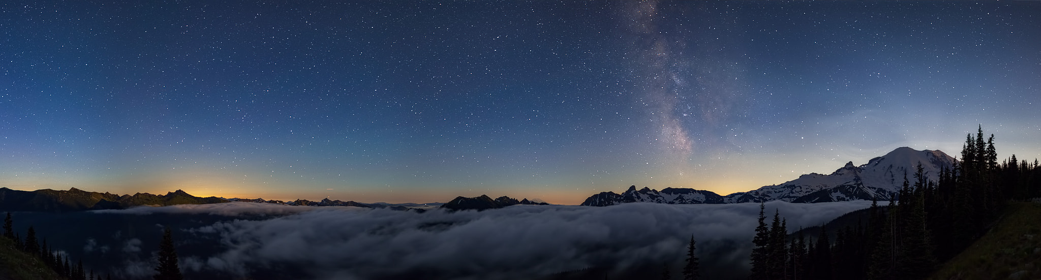 Samyang 12mm F2.8 ED AS NCS Fisheye sample photo. Mount rainier milky way pano photography