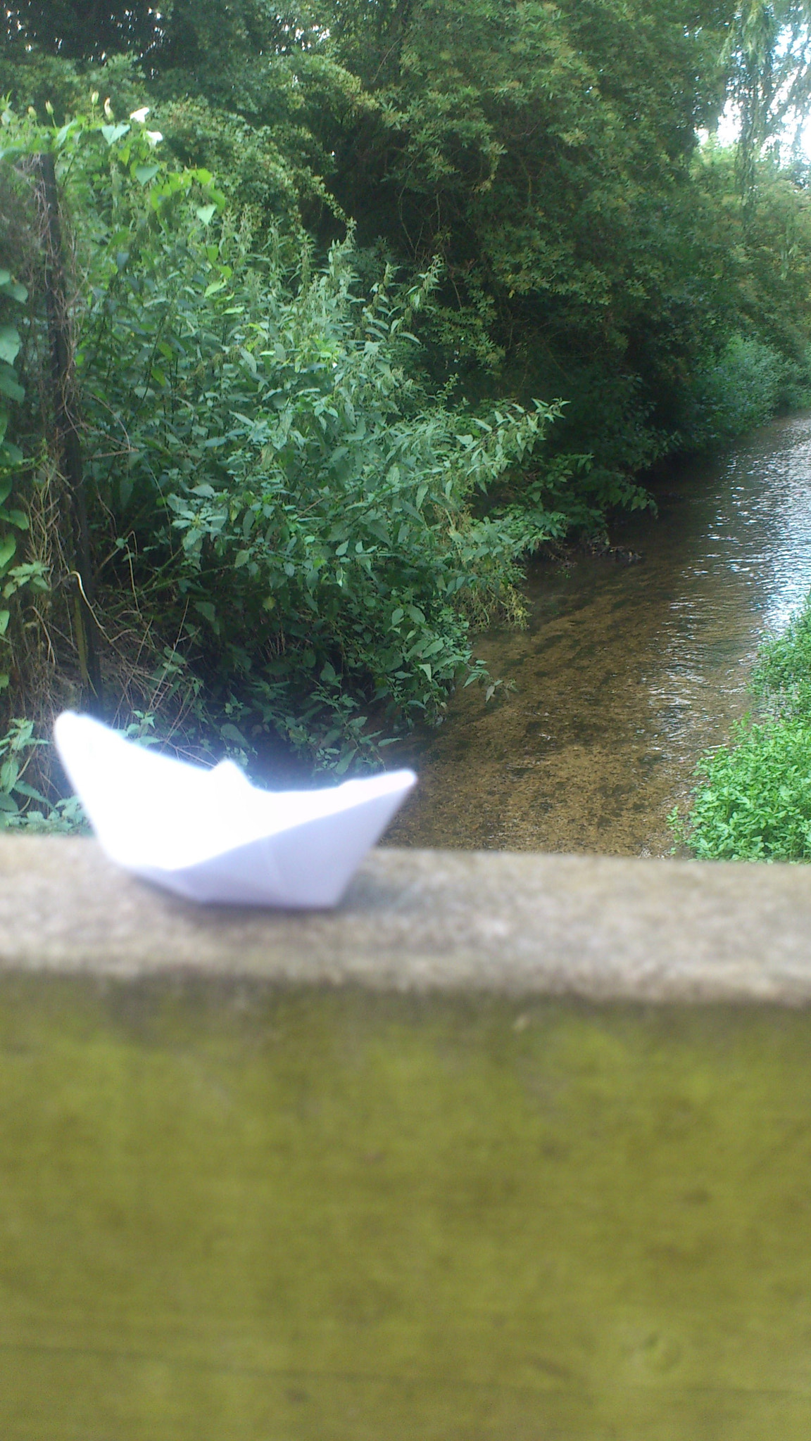 Sony Ericsson Xperia arc S sample photo. Paper boat (witney, uk) photography