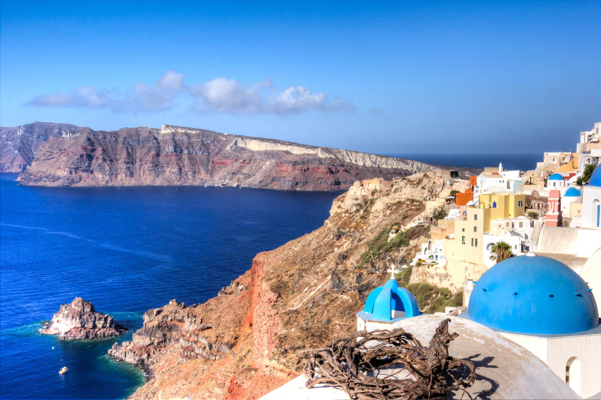 Tokina AT-X 12-28mm F4 Pro DX sample photo. Santorini greece photography