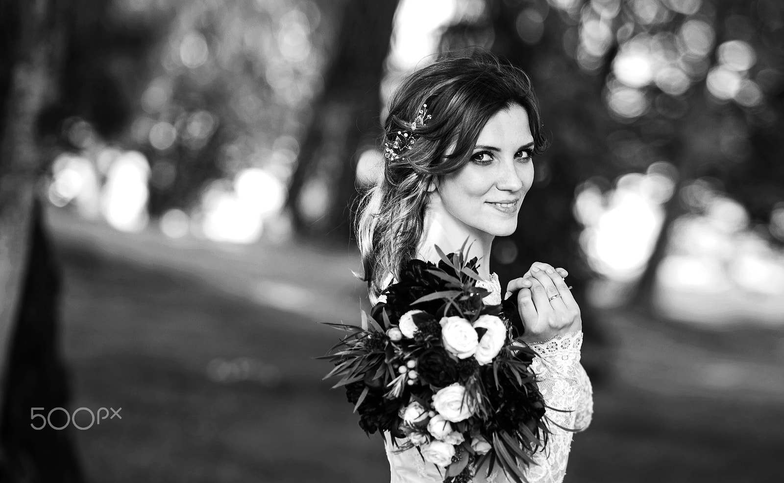 Canon EOS-1D Mark IV sample photo. Beautiful bride photography