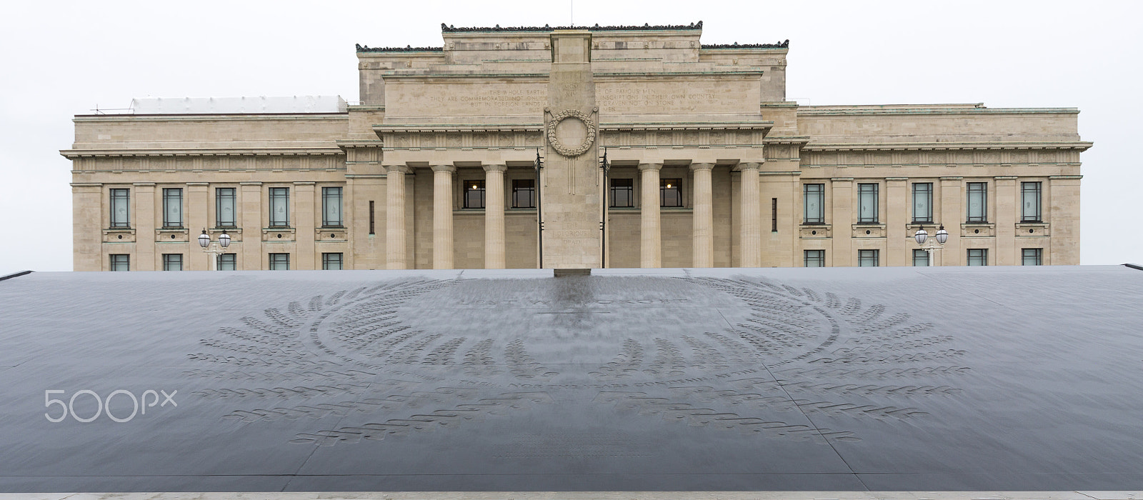 Sigma 17-50mm F2.8 EX DC HSM sample photo. War museum photography