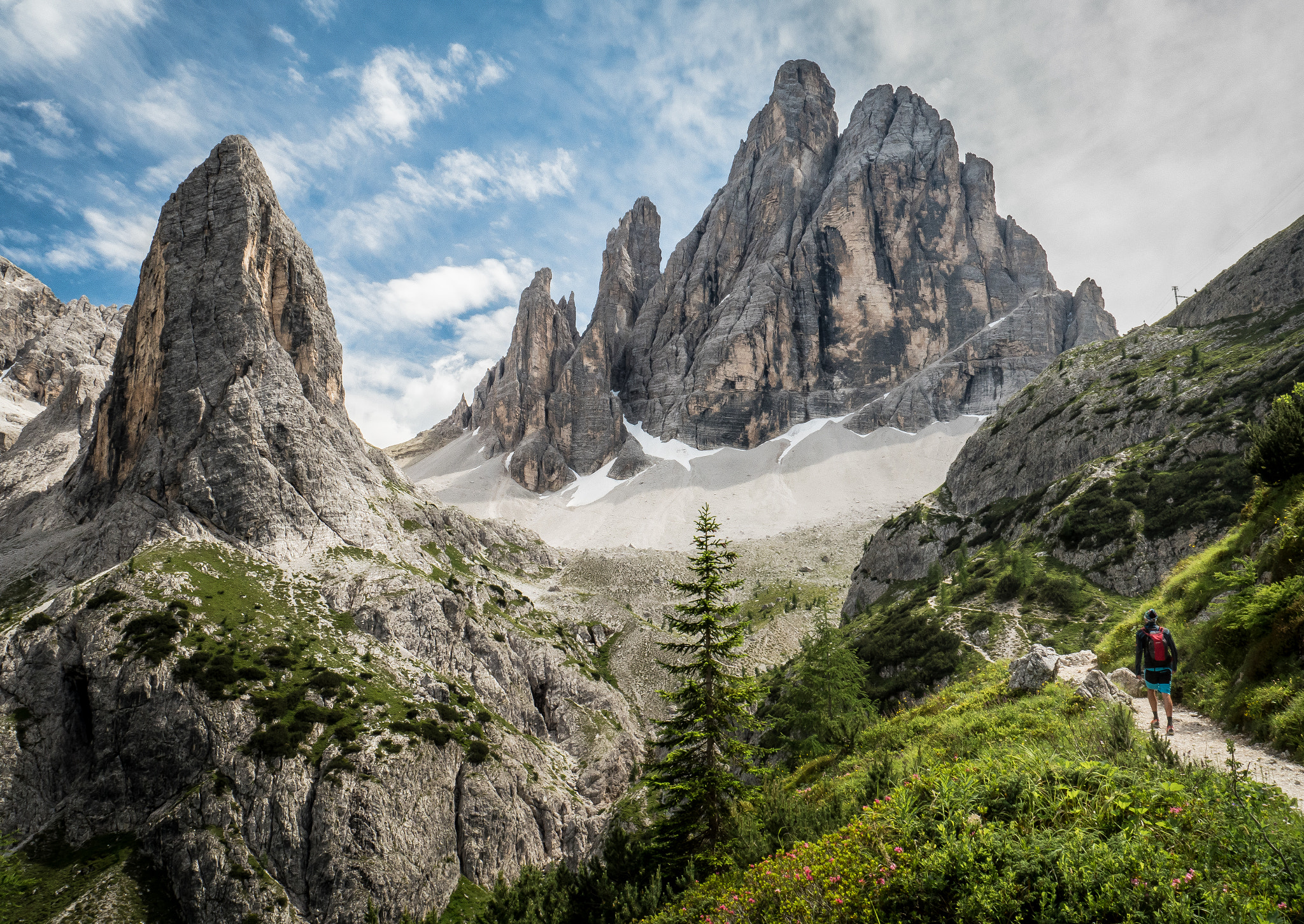 LUMIX G VARIO 14-42/F3.5-5.6 II sample photo. Hiking the croda dei toni (zwölferkofel) photography