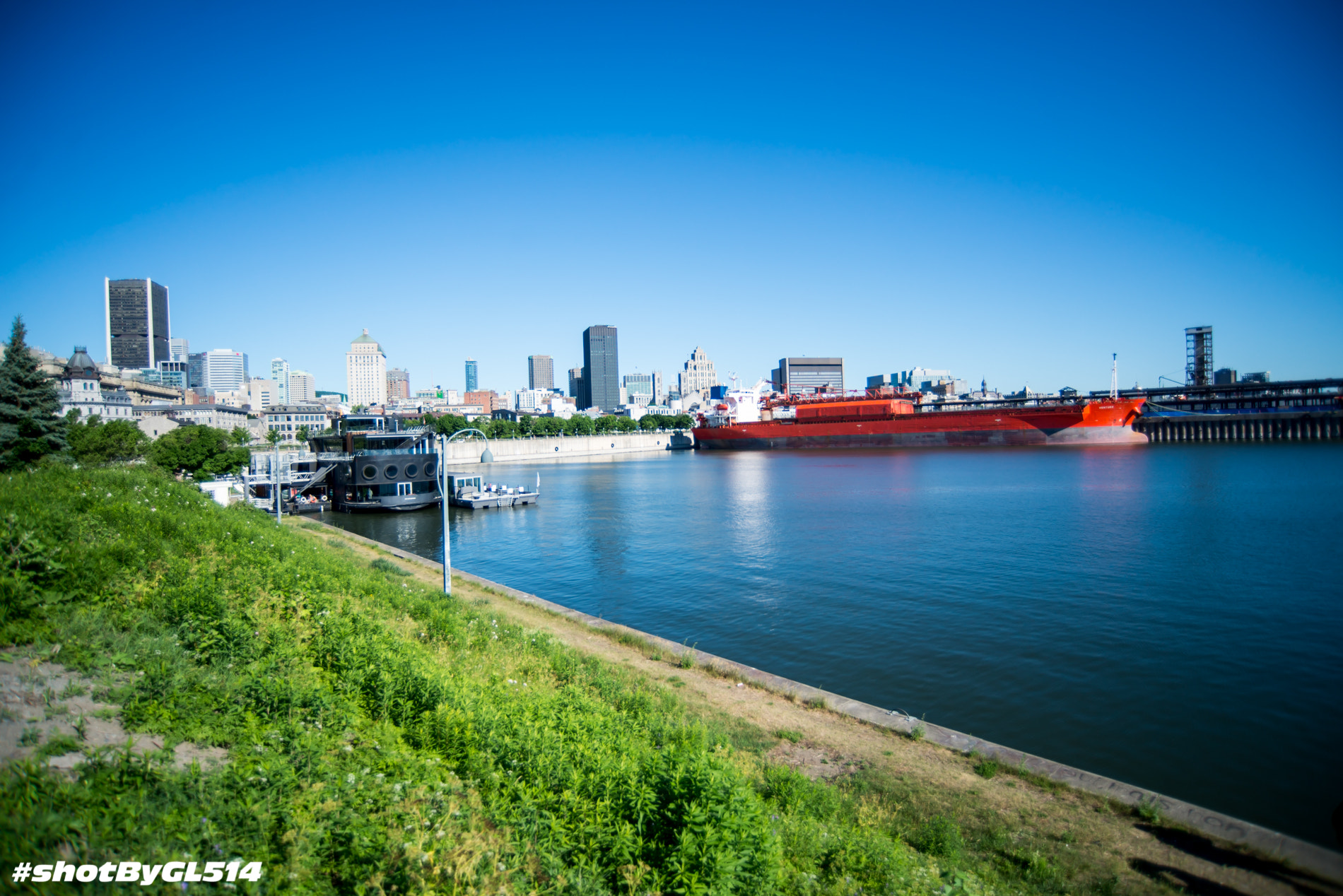 Nikon D600 sample photo. Montreal old port photography