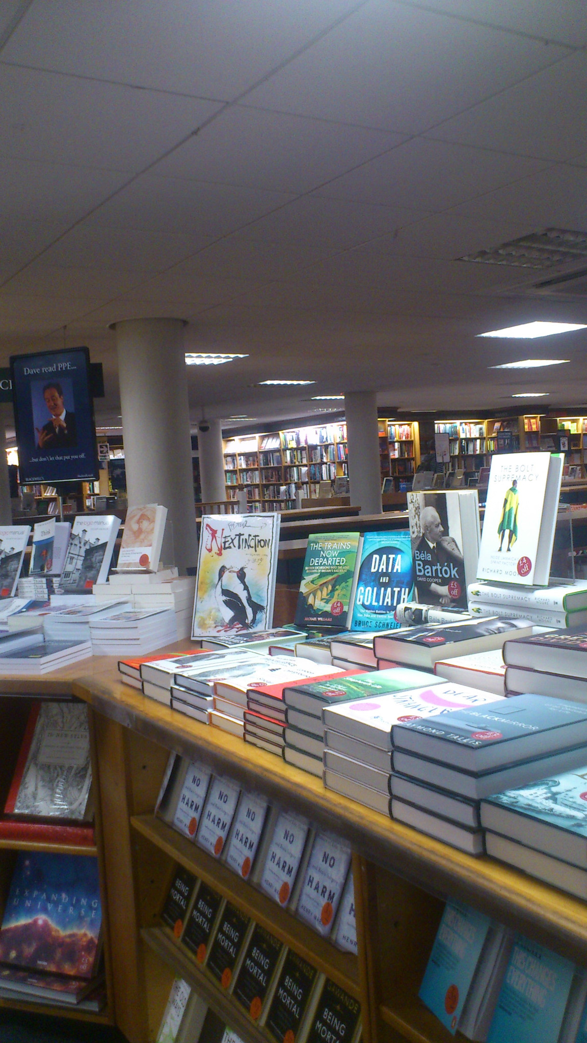 Sony Ericsson Xperia arc S sample photo. Bookshop in oxford (oxford, uk) photography