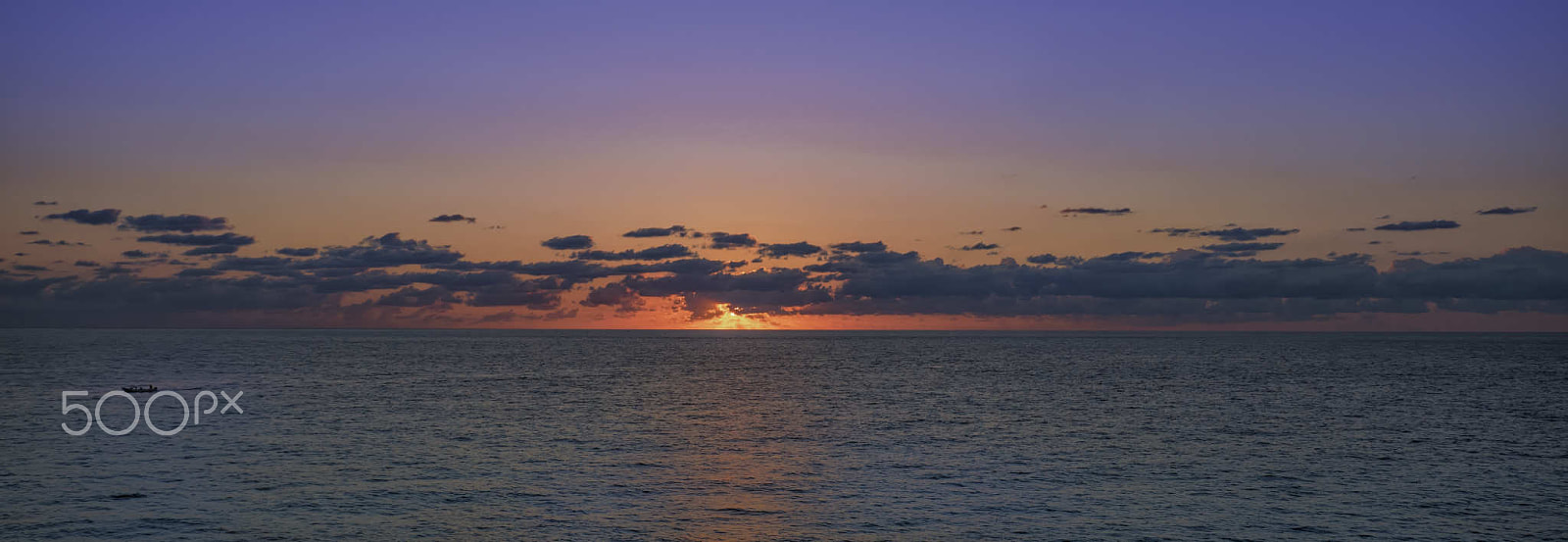 Panasonic Lumix DMC-GH4 sample photo. See the sun without sunglasses photography