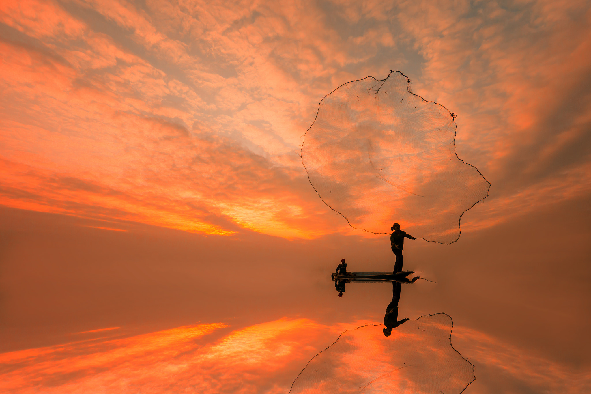 Canon EF 14mm F2.8L II USM sample photo. Fisherman photography