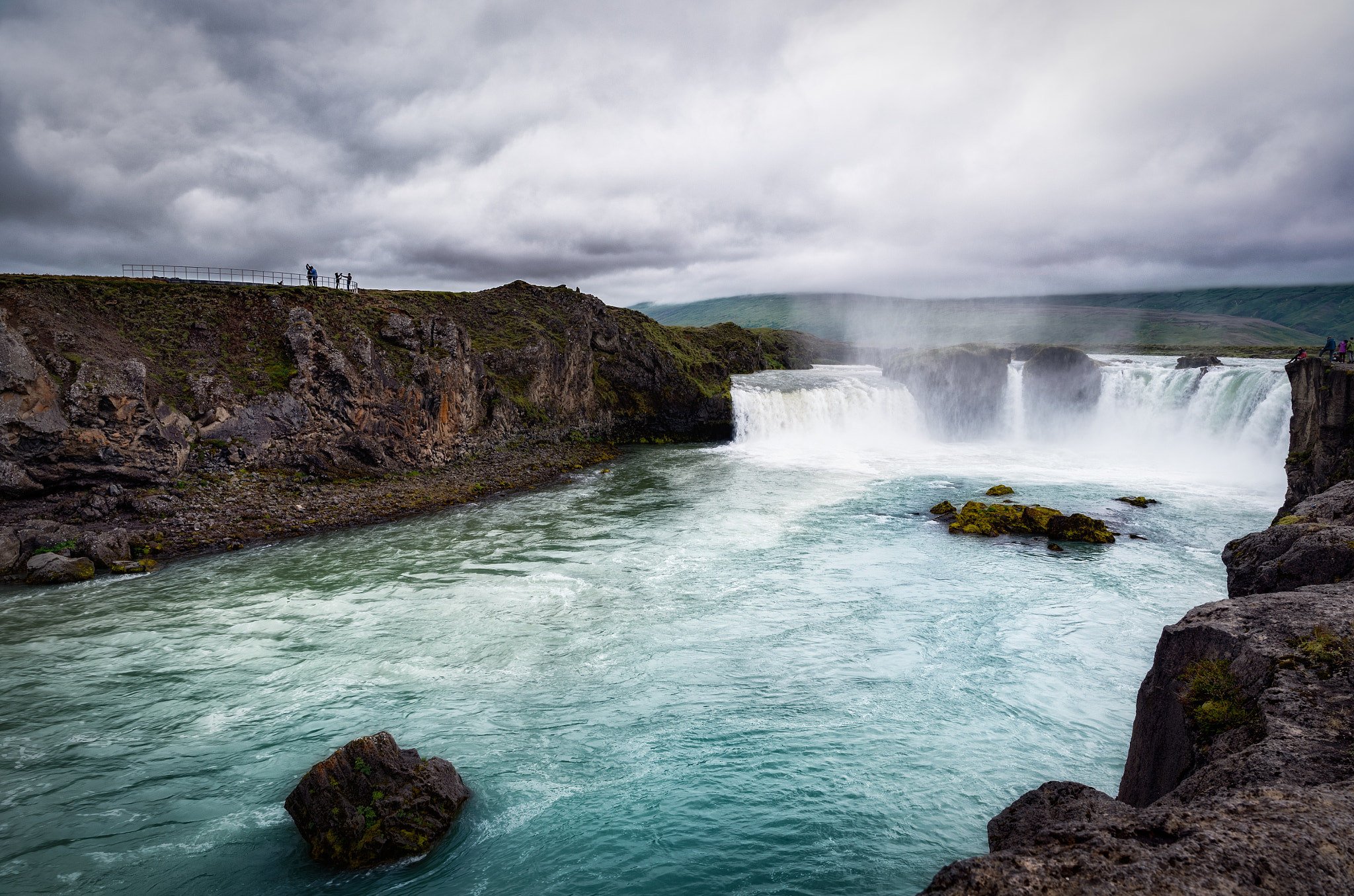 Nikon D5100 + Samyang 16mm F2 ED AS UMC CS sample photo. Goðafoss photography