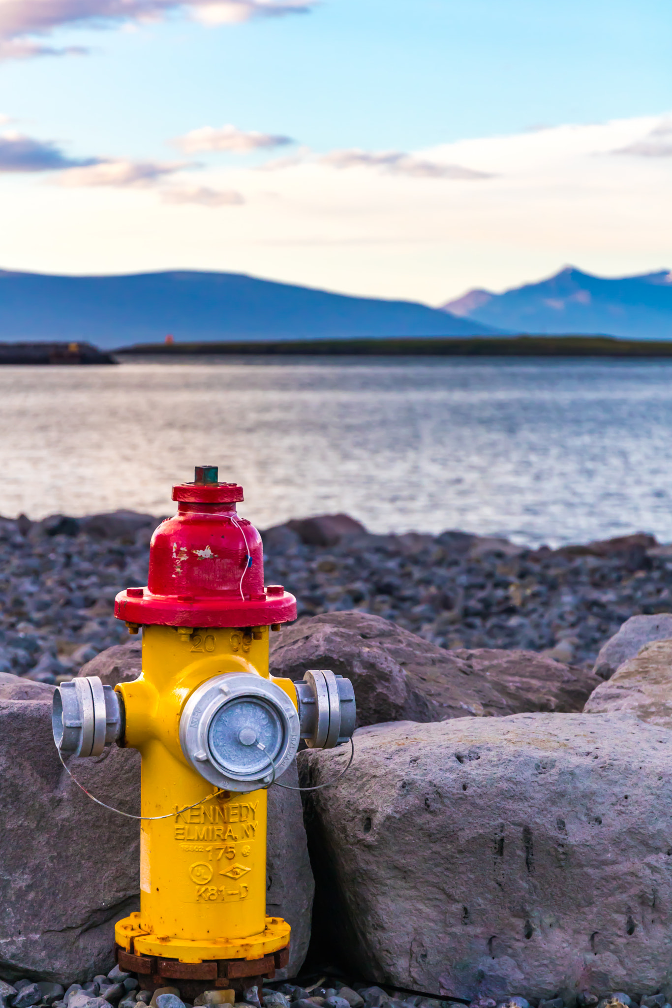 Canon EOS 760D (EOS Rebel T6s / EOS 8000D) sample photo. Ny to reykjavik photography