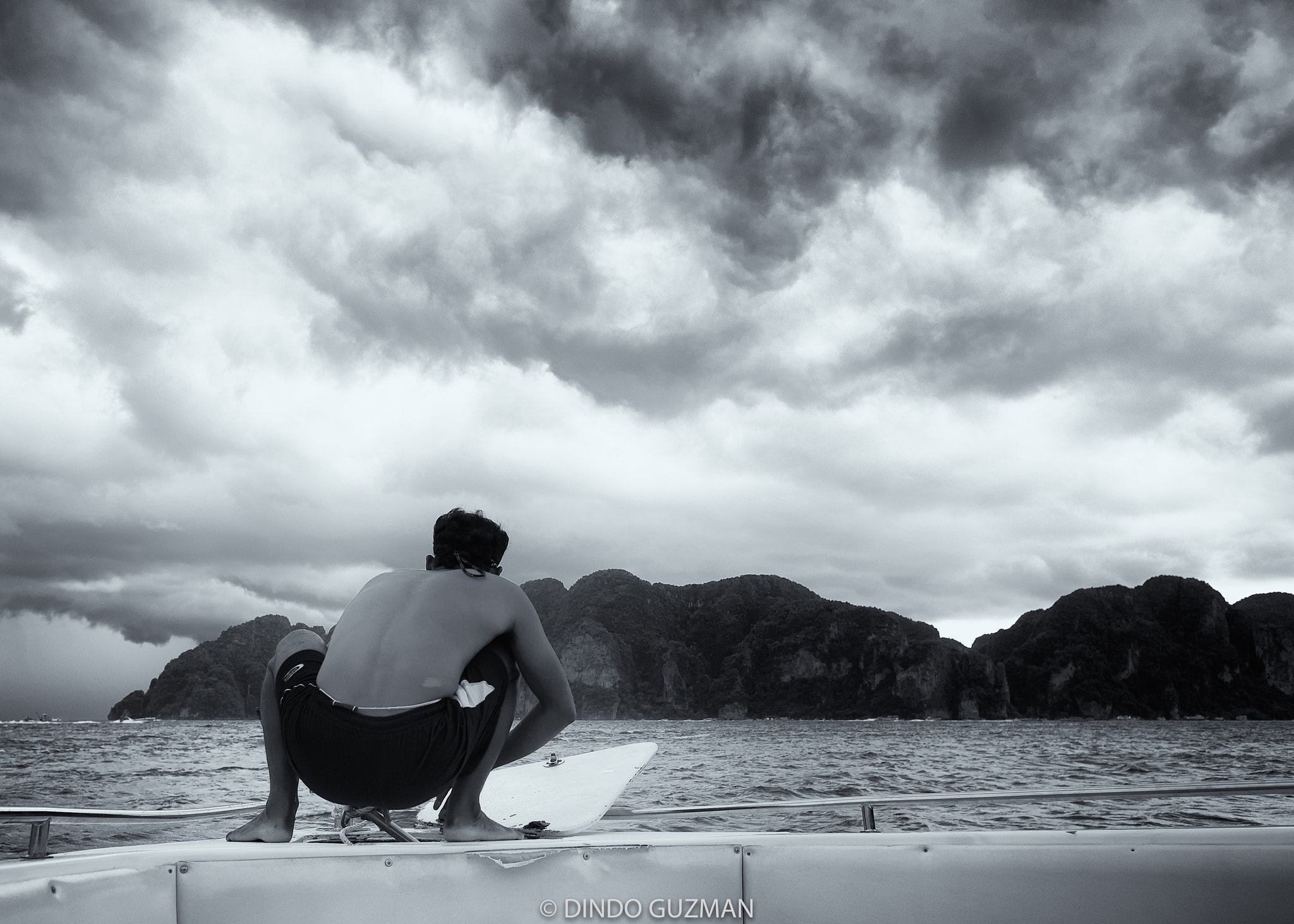 Nikon AF-S Nikkor 24mm F1.4G ED sample photo. Anchorman ready to throw anchor. photography