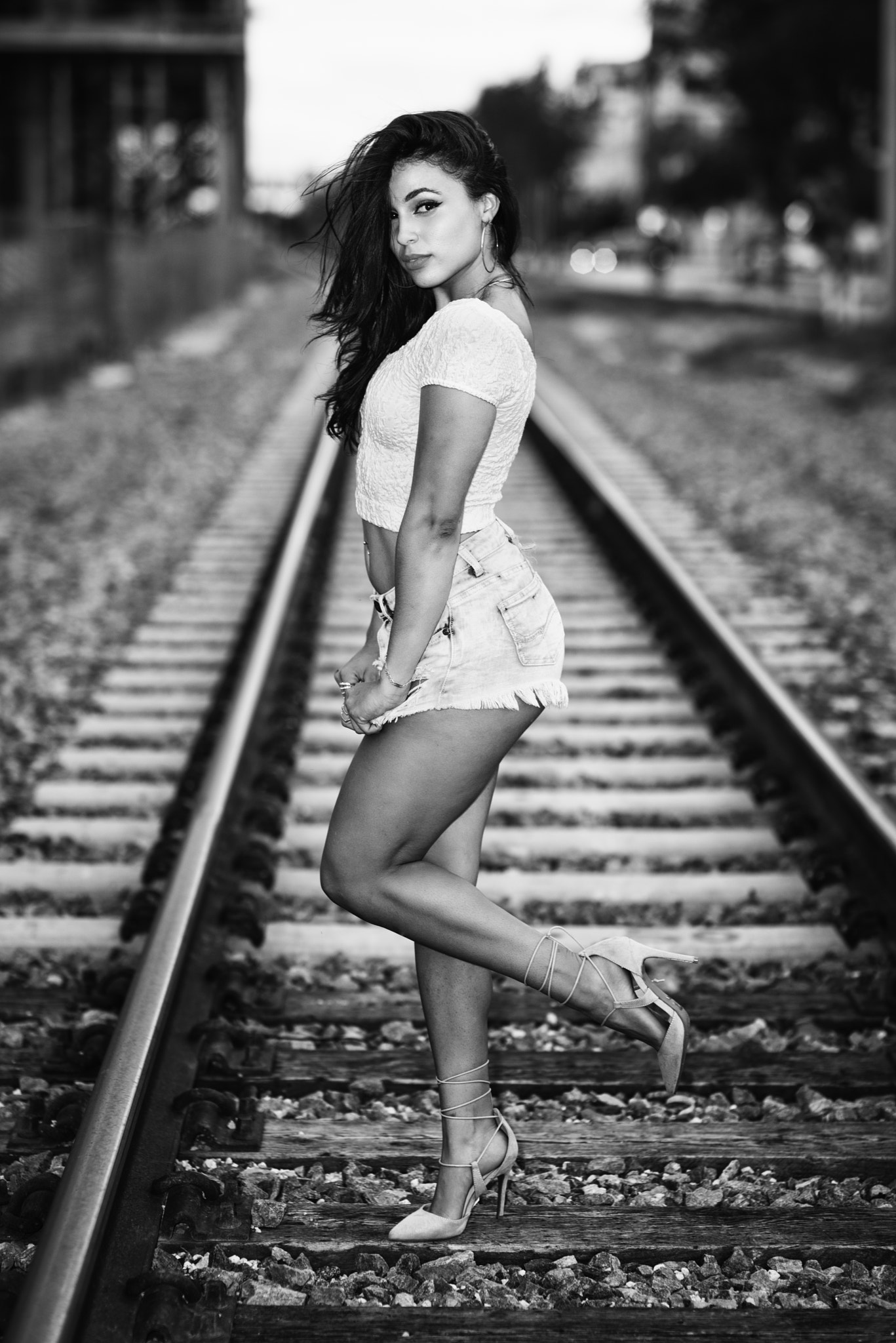 Pentax K-1 + smc PENTAX-FA* 85mm F1.4 [IF] sample photo. On the tracks with yesenia photography