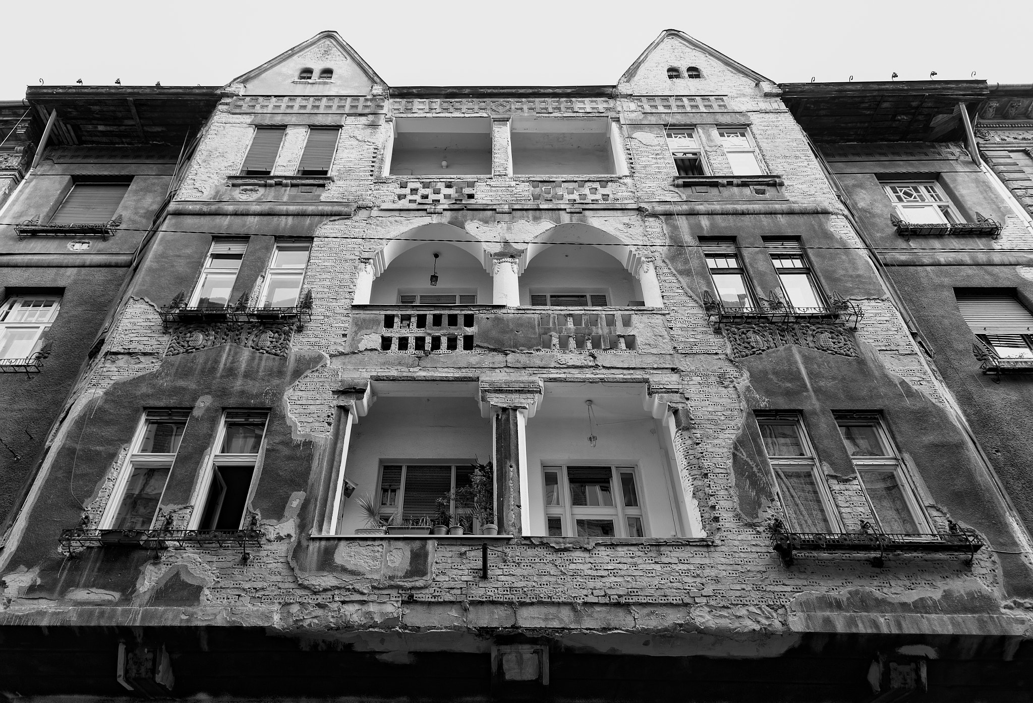 Sigma 24-105mm f/4 DG OS HSM | A sample photo. Urban decay photography