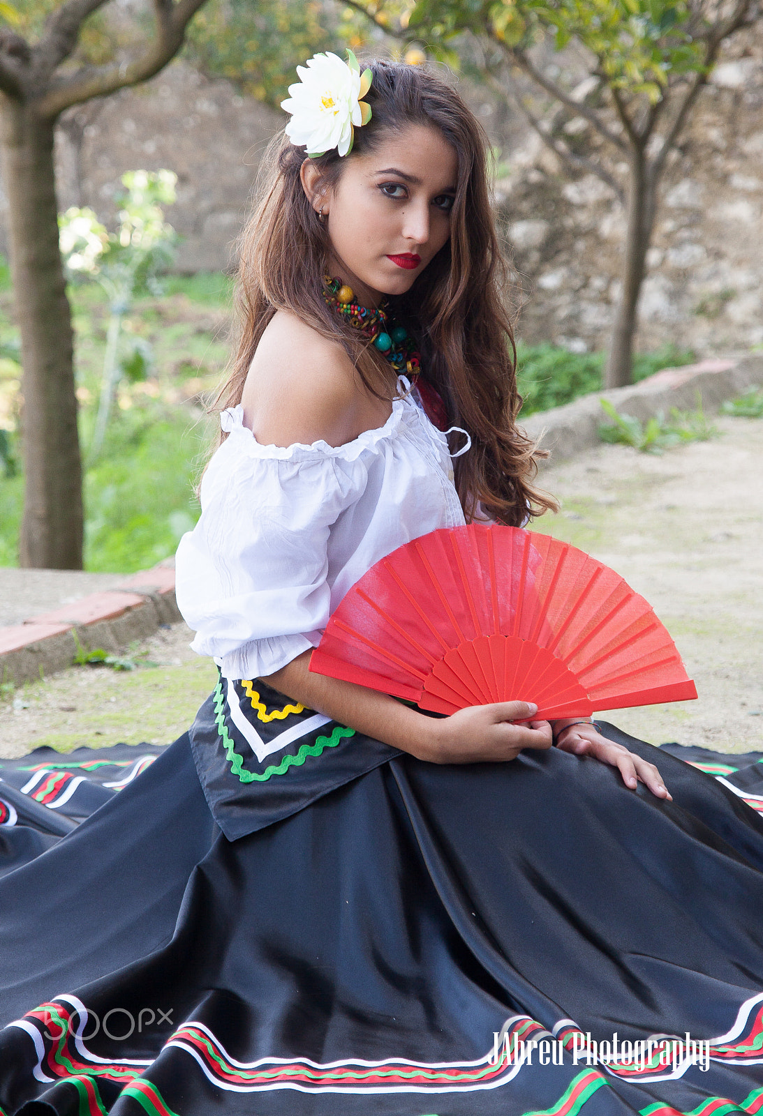 Sigma 17-70mm F2.8-4 DC Macro OS HSM sample photo. Mexican girl photography