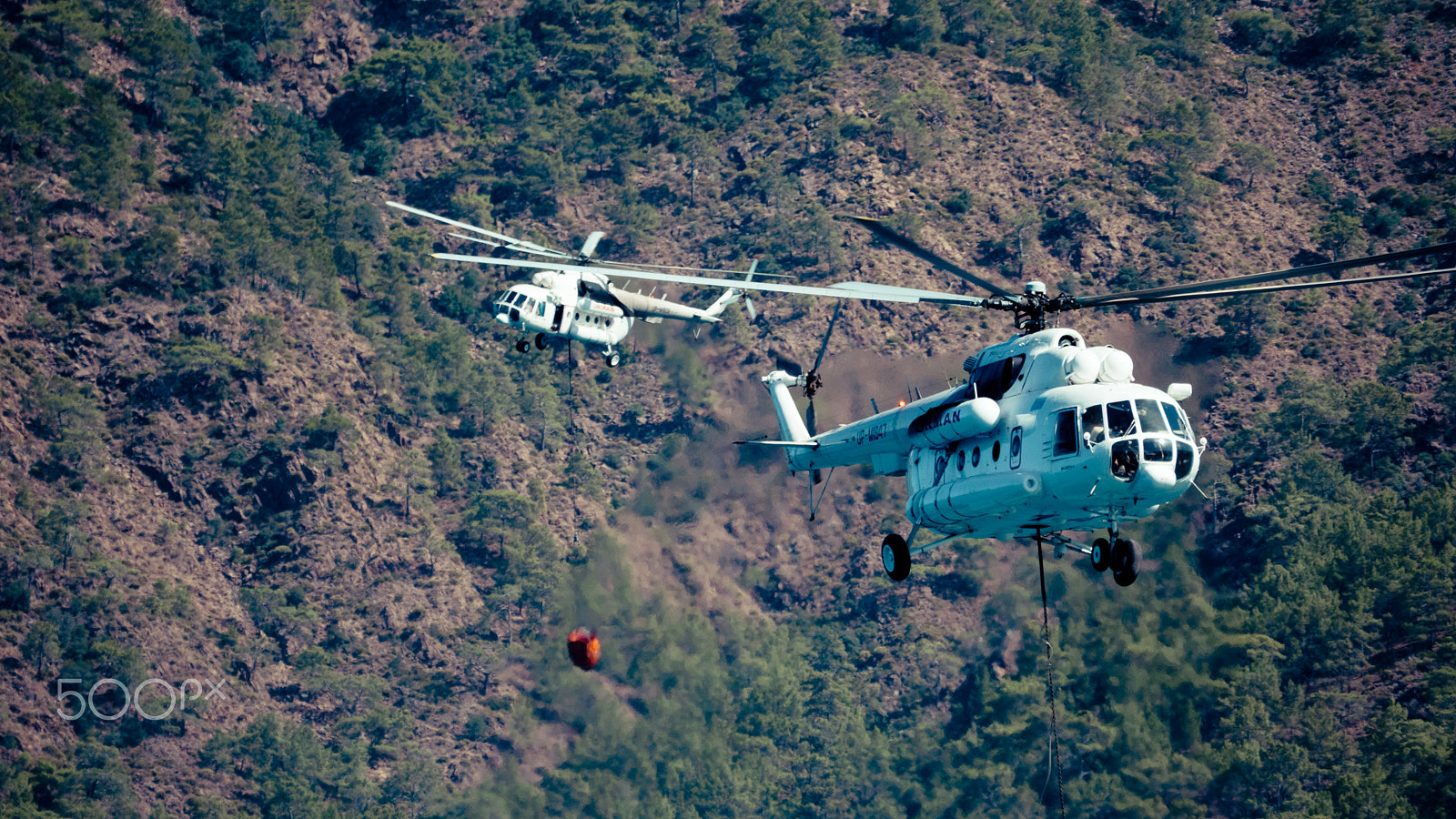 Panasonic Lumix DMC-GH4 sample photo. Aircraft firefighter take water in the sea photography