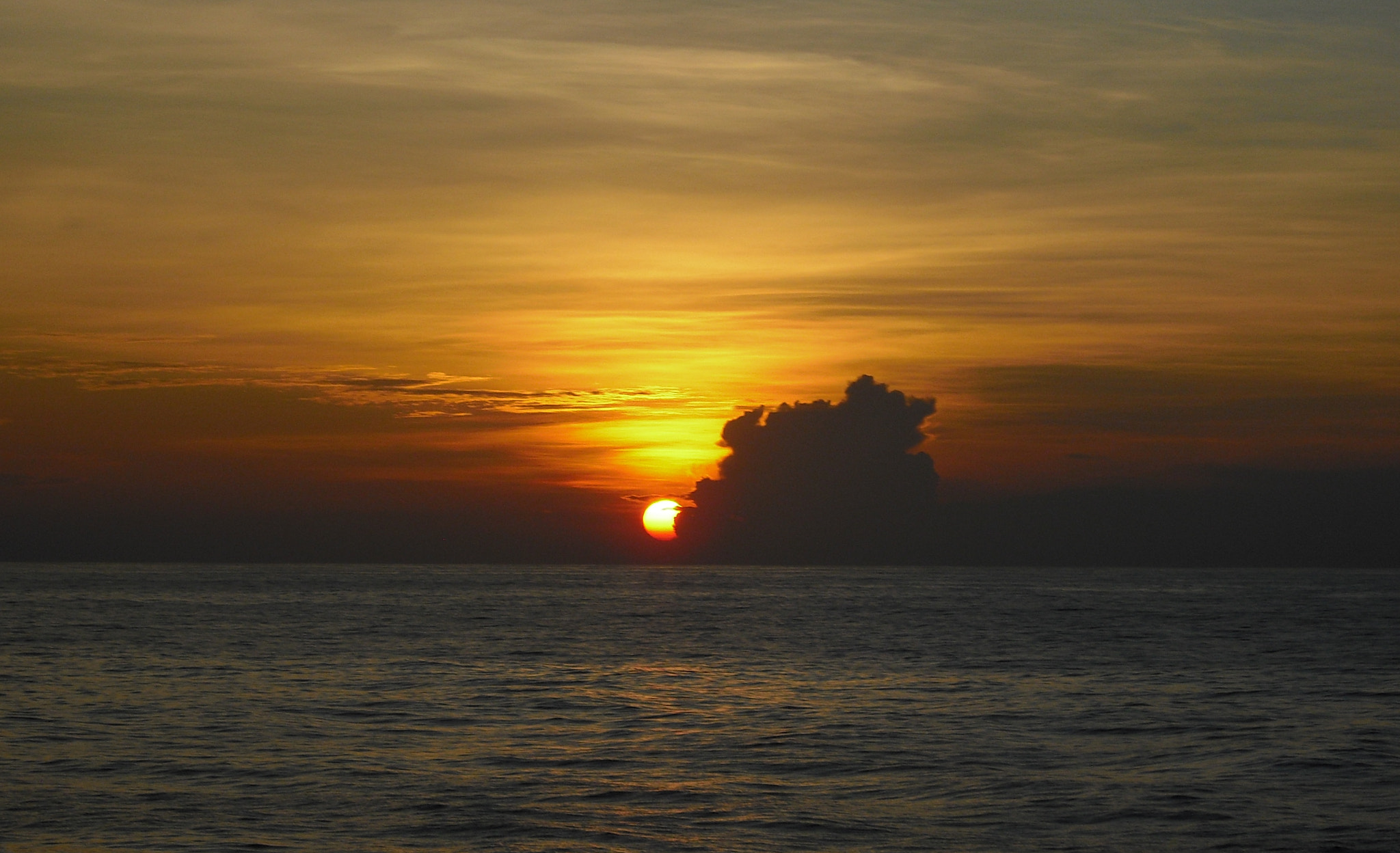 CASIO EX-Z19 sample photo. Sunset photography