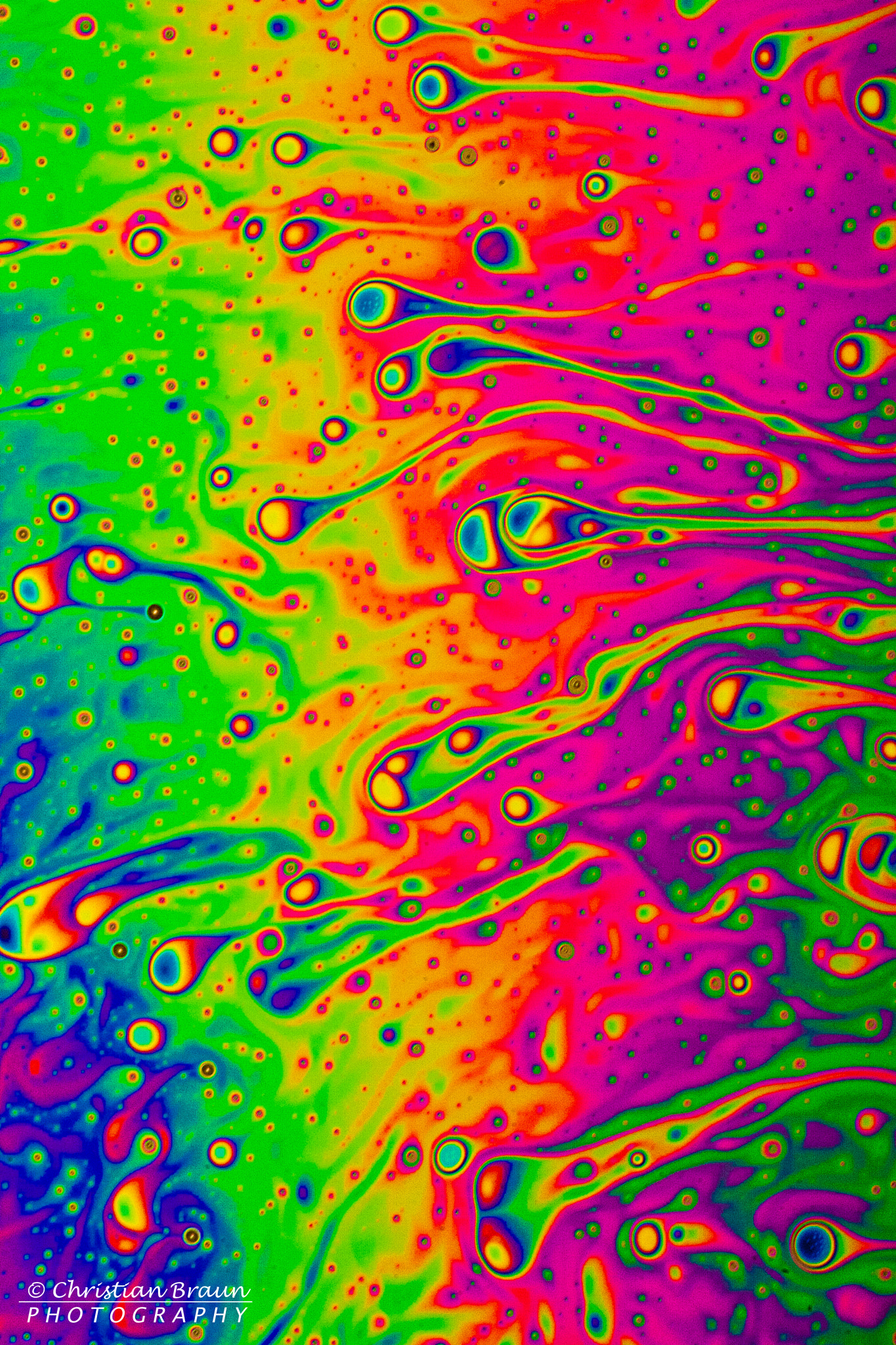 Canon EF 100mm F2.8L Macro IS USM sample photo. Psychedelic soapy surface 2.0 photography
