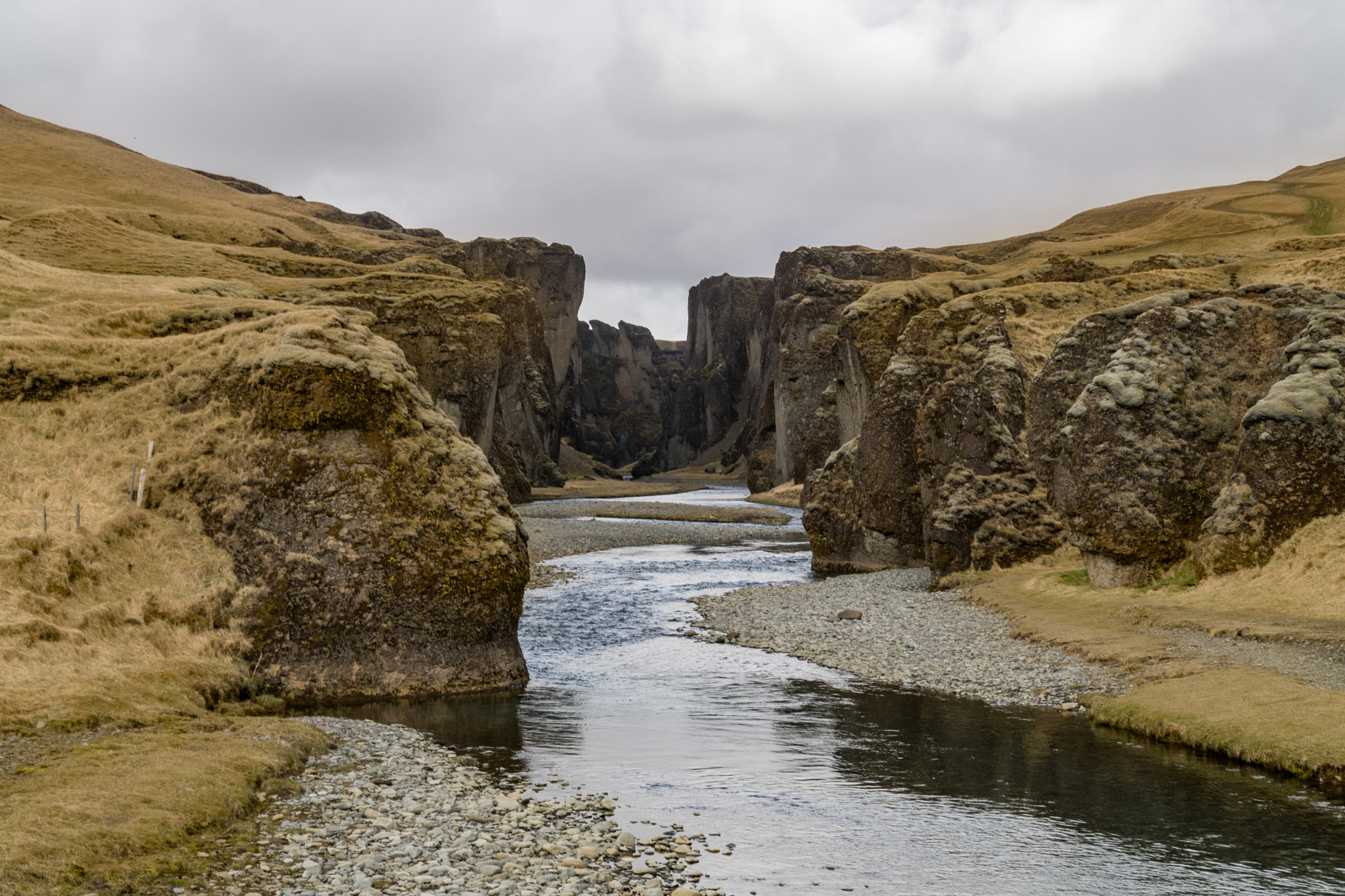 Sony DT 18-200mm F3.5-6.3 sample photo. Fjaðrárgljúfur photography