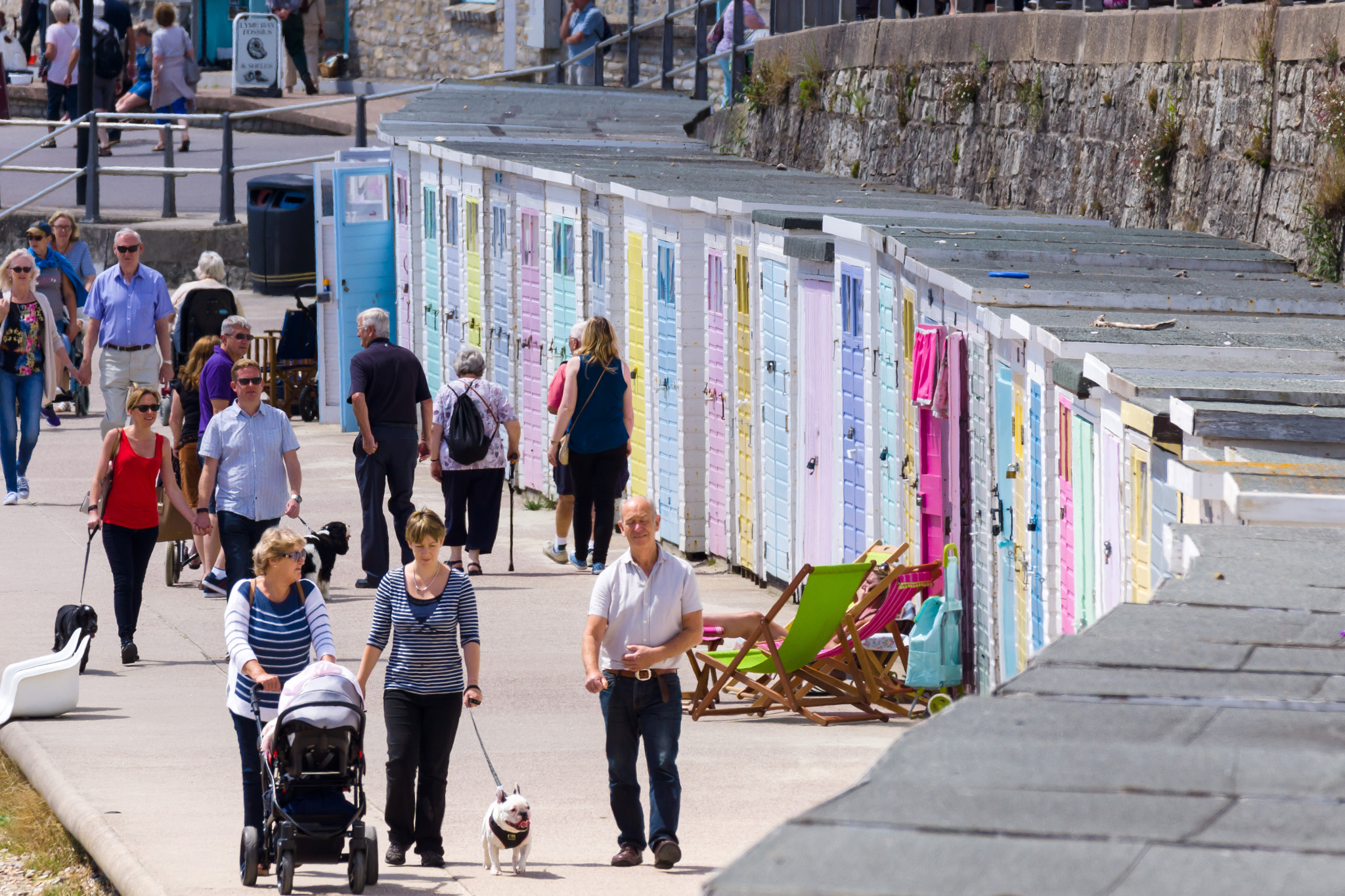 Sony 70-300mm F4.5-5.6 G SSM sample photo. Lyme regis beach huts photography