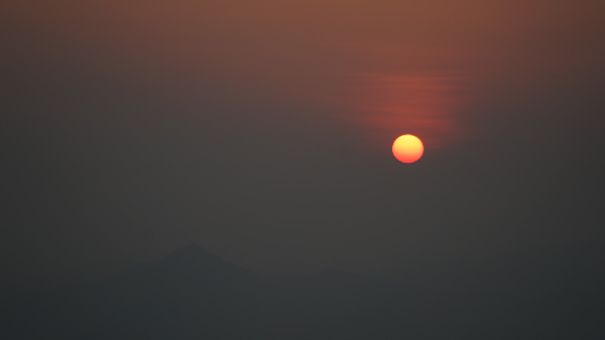 Sony FE 70-200mm F4 G OSS sample photo. Sunrise at hometown-2 photography