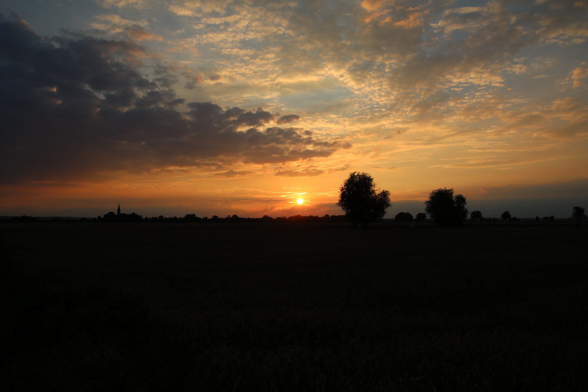 Tamron SP AF 17-50mm F2.8 XR Di II LD Aspherical (IF) sample photo. Evening photography