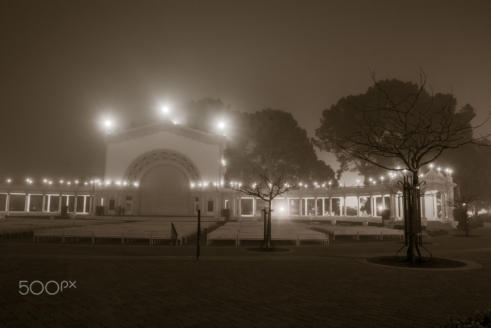 Pentax K10D + Pentax smc DA 16-45mm F4 ED AL sample photo. Misty night cruising4 photography