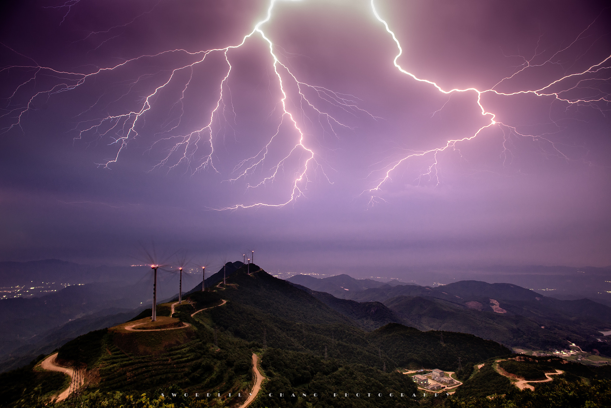 Nikon AF-S Nikkor 17-35mm F2.8D ED-IF sample photo. Power of nature photography