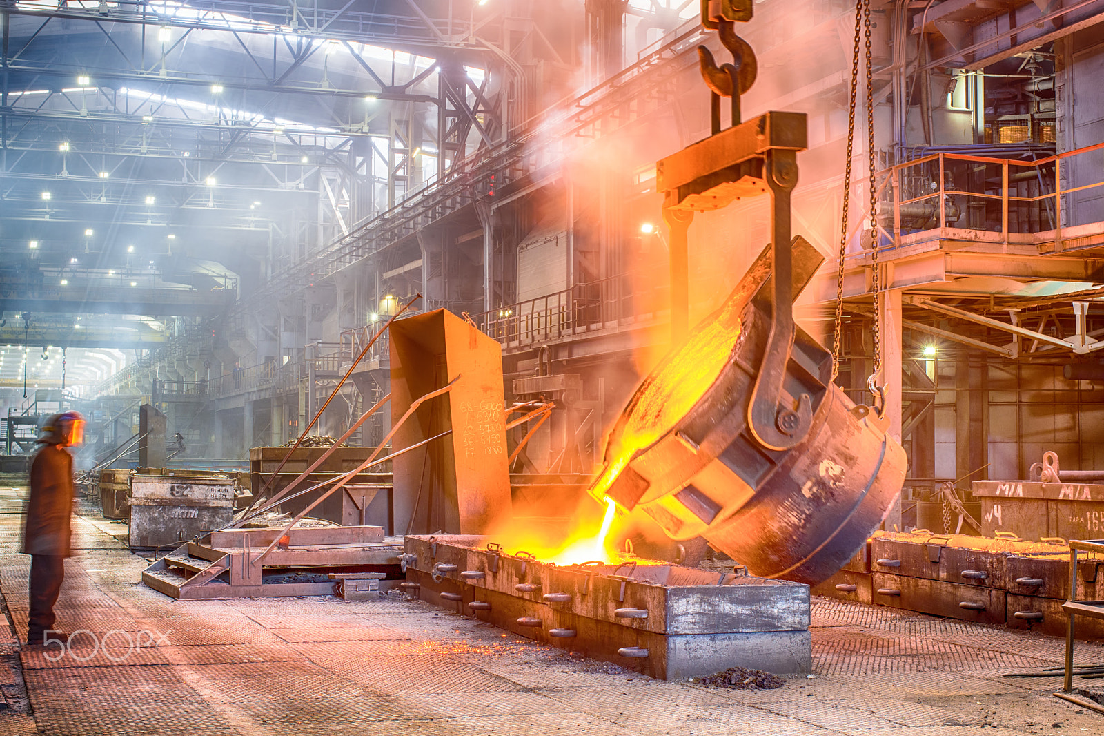 Nikon D7200 + Nikon AF Nikkor 35mm F2D sample photo. Casting ferroalloy factory photography