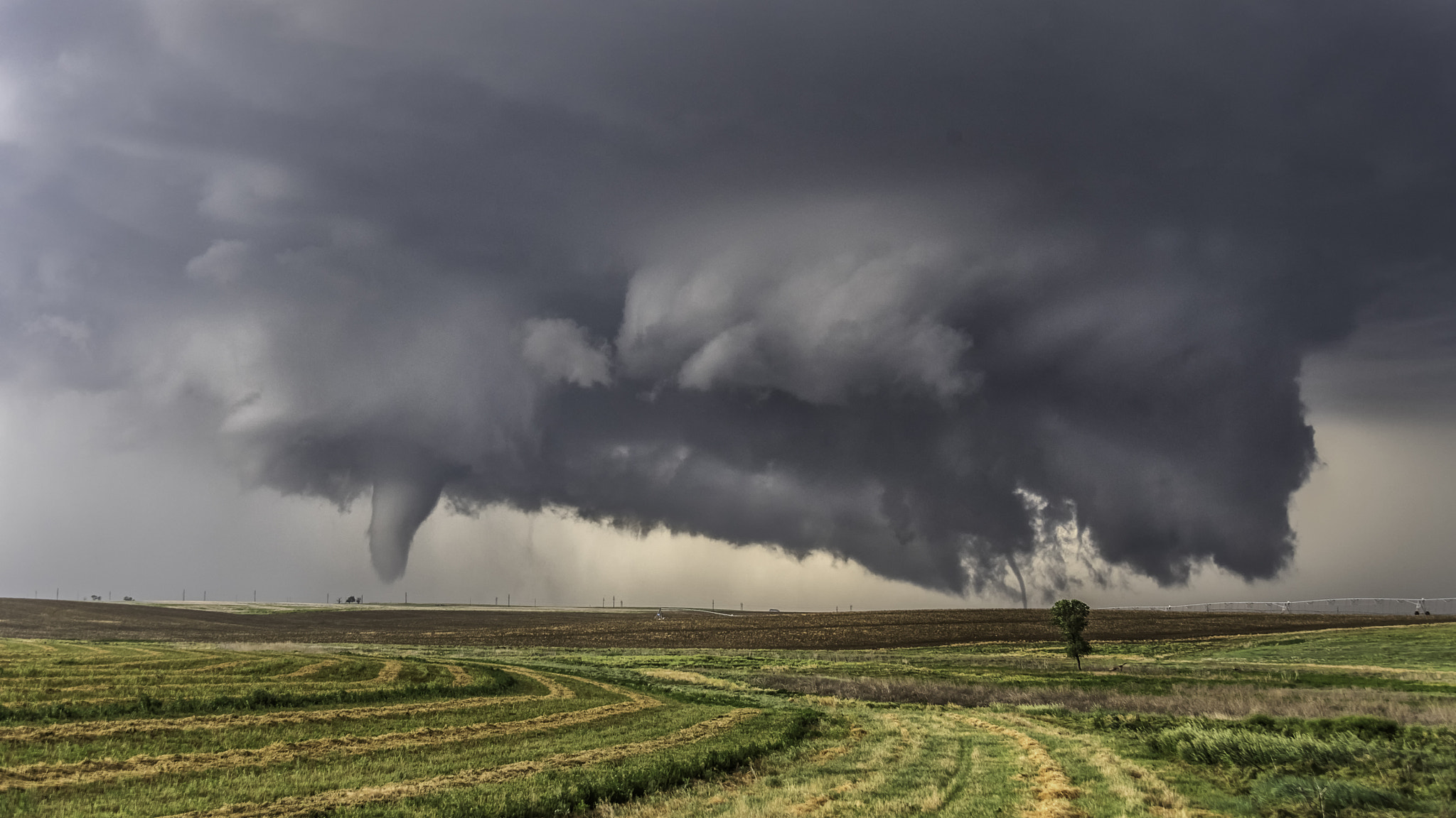Nikon D5 sample photo. Twin tornadoes photography