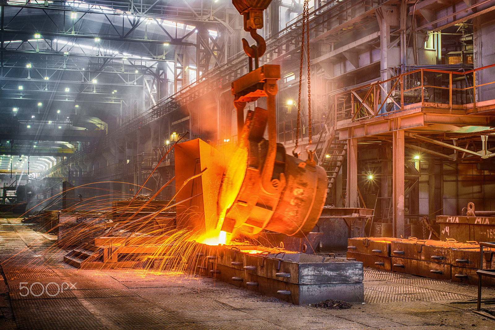 Nikon D7200 + Nikon AF Nikkor 35mm F2D sample photo. Casting ferroalloy factory photography