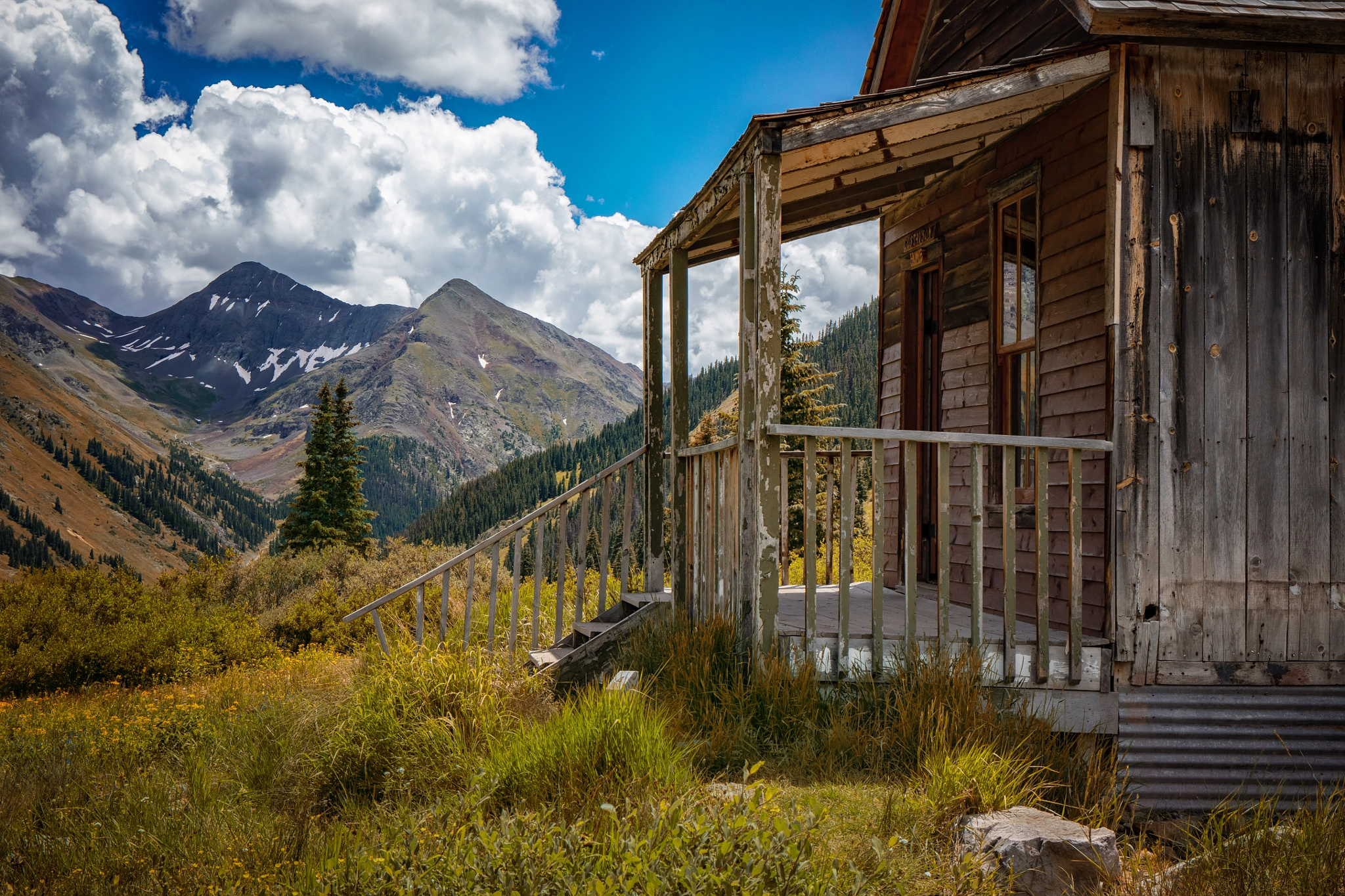 Canon EF 24-70mm F4L IS USM sample photo. Old miners home in silverton, colorado photography