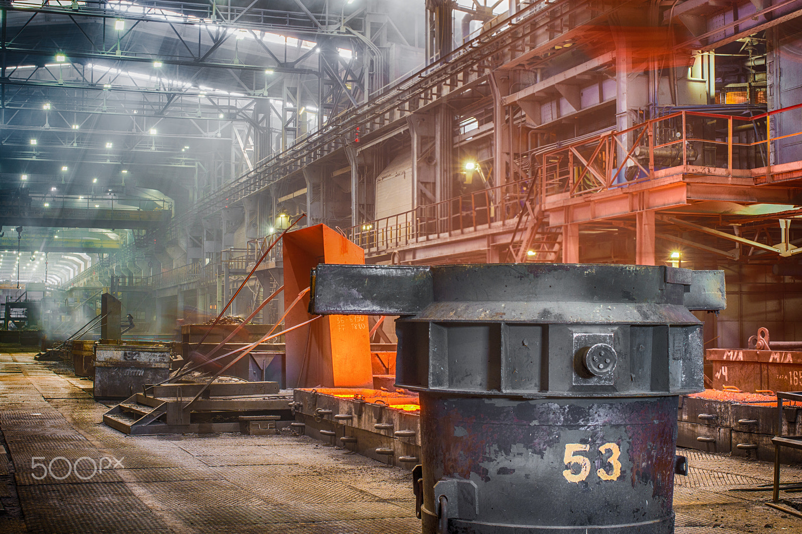 Nikon D7200 + Nikon AF Nikkor 35mm F2D sample photo. Casting ferroalloy factory photography